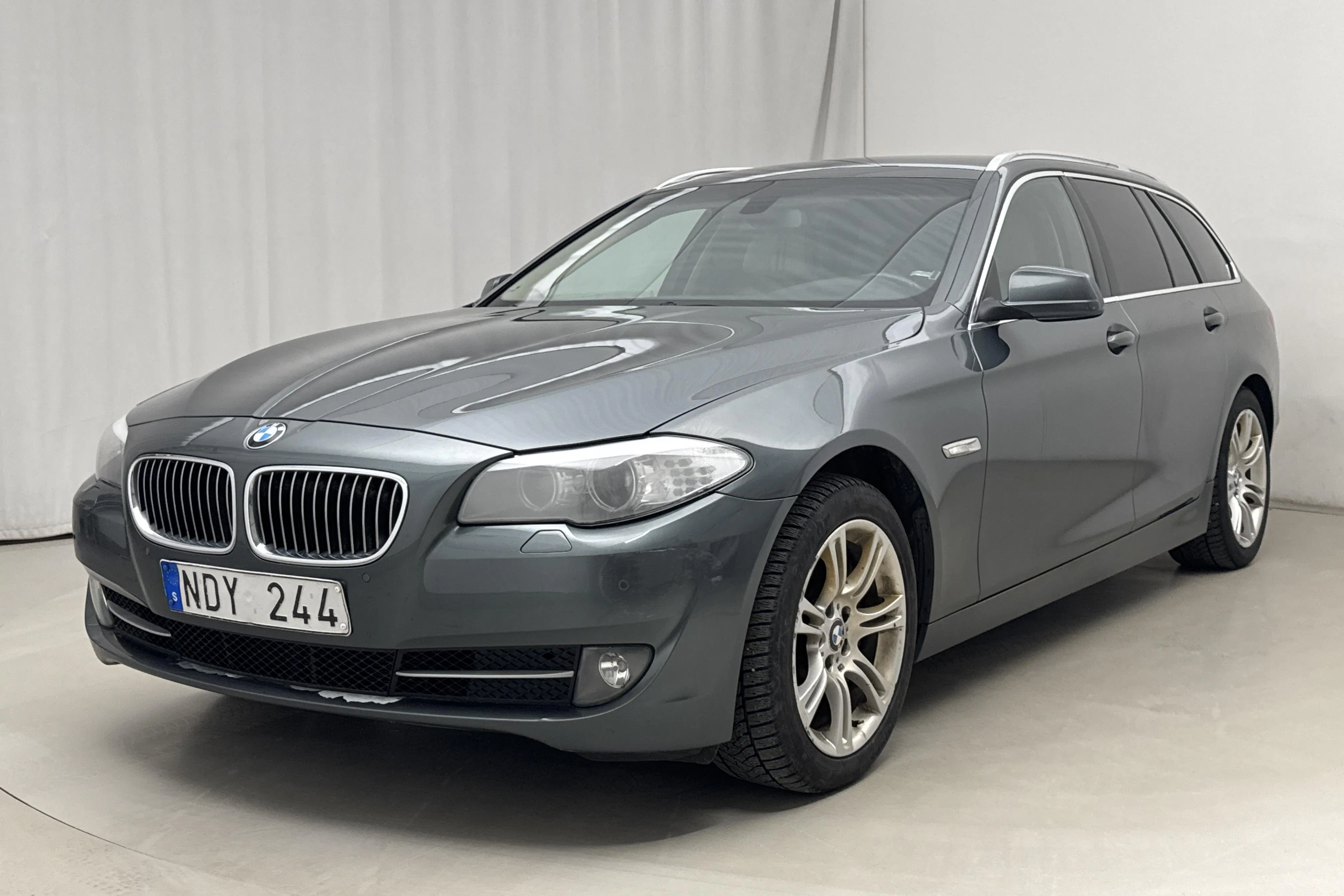 BMW 525d xDrive Touring, F11 (218hk)