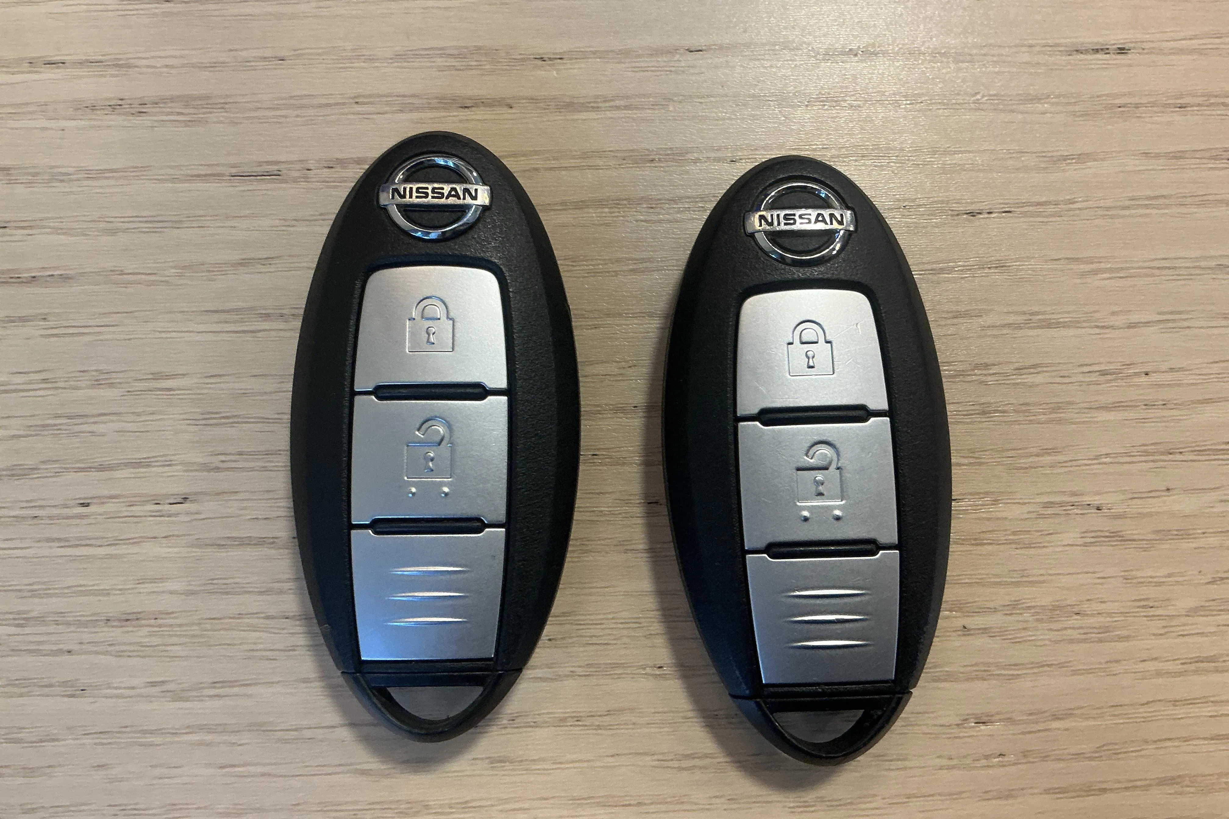 Presentation photo 16 of 16: Nissan Qashqai 1.6 dCi (130hk) - 147 720 km - Automatic - red - 2014