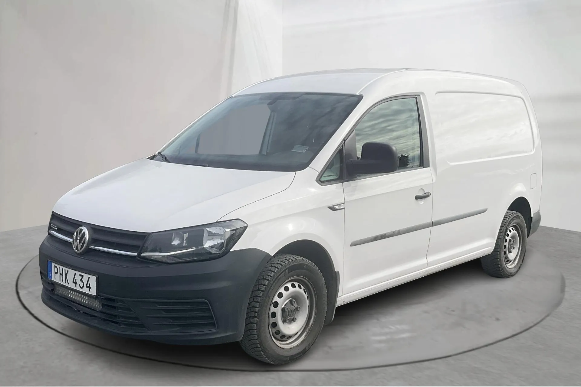 Presentationsfoto 1 av 13: VW Caddy 1.4 TGI Maxi Skåp (110hk) - 9 658 mil - Automat - vit - 2017