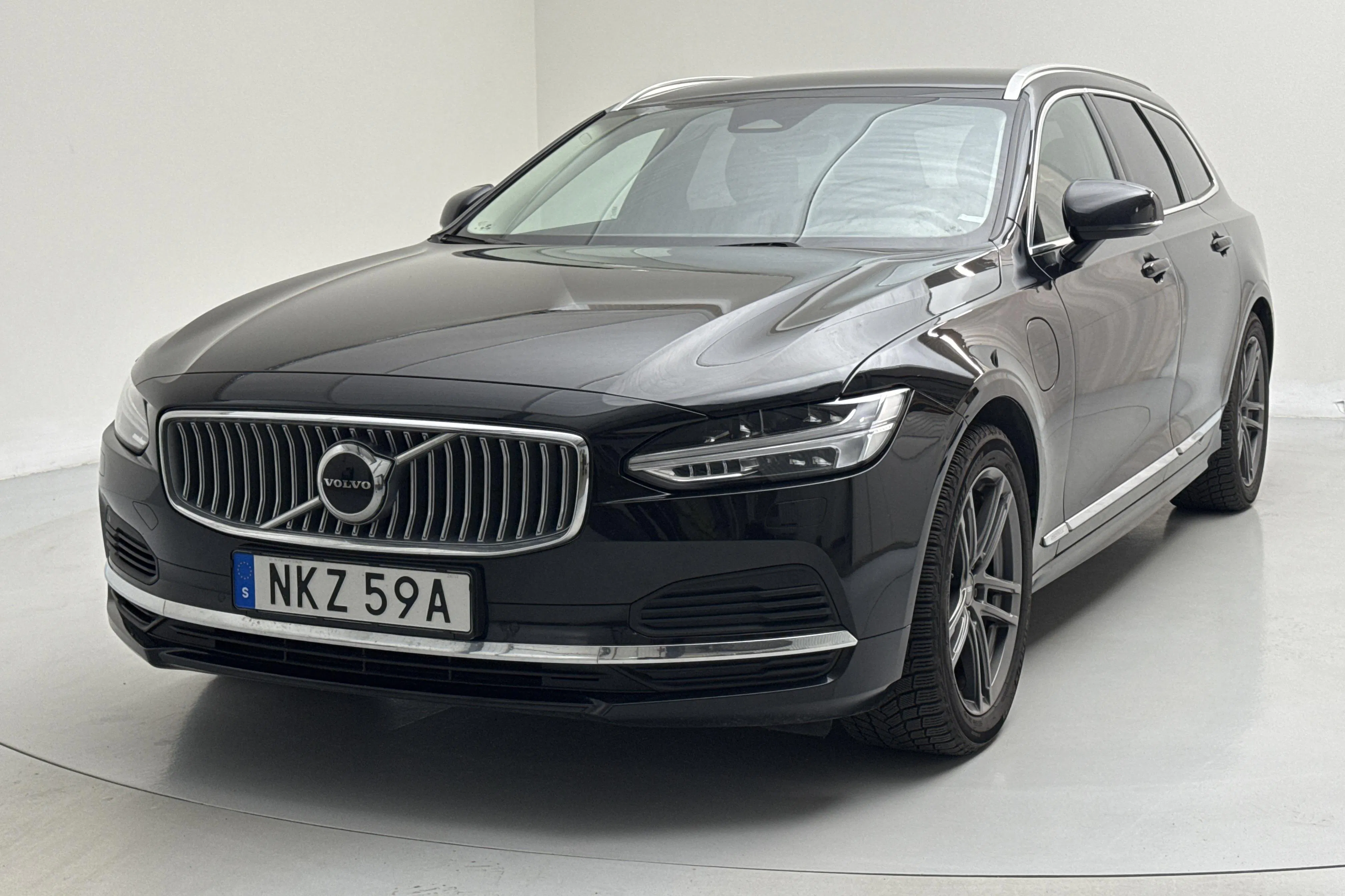 Volvo V90 T6 AWD Recharge (350hk)