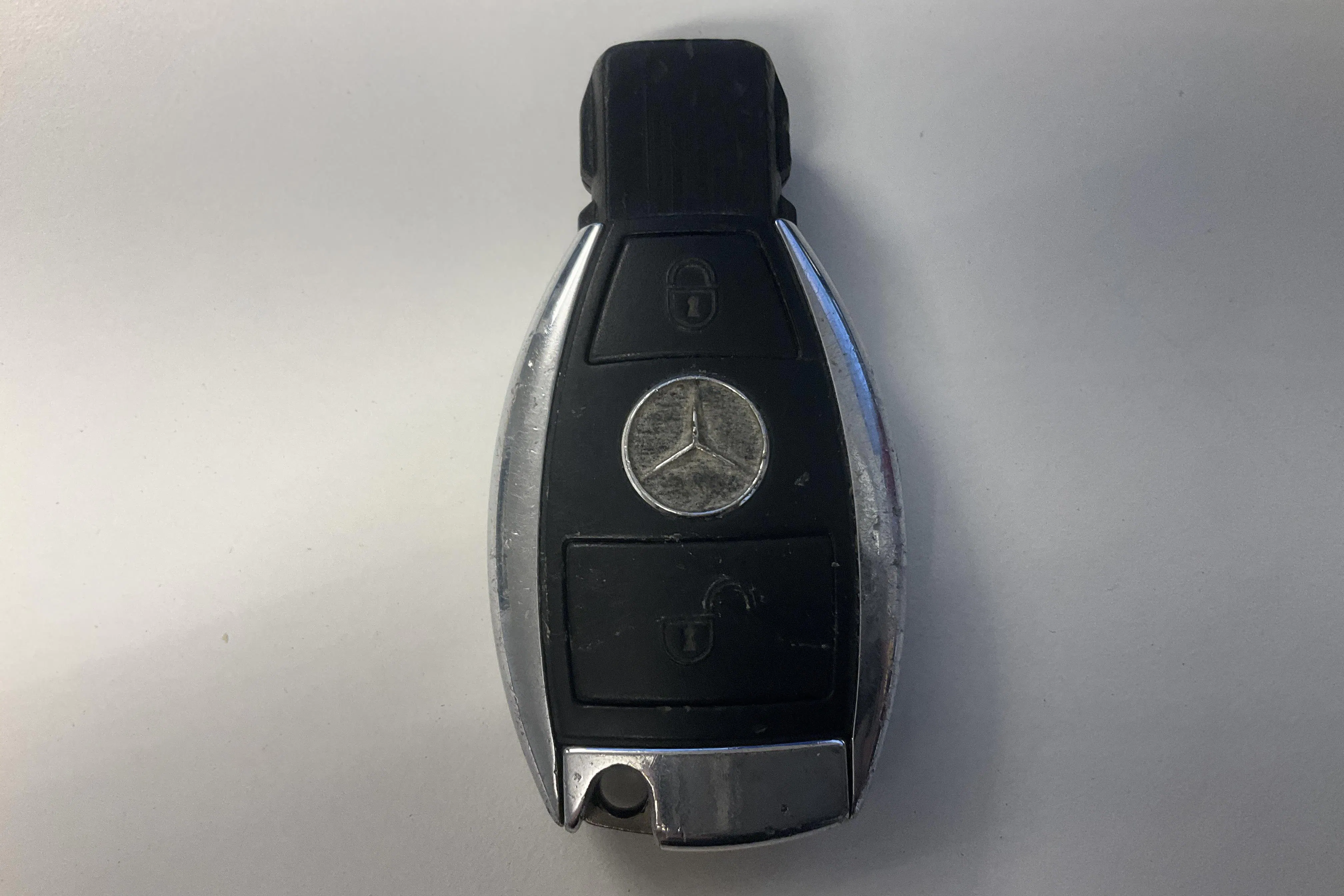 Presentation photo 11 of 11: Mercedes B 200 c W242 (156hk) - 383 010 km - Automatic - red - 2015