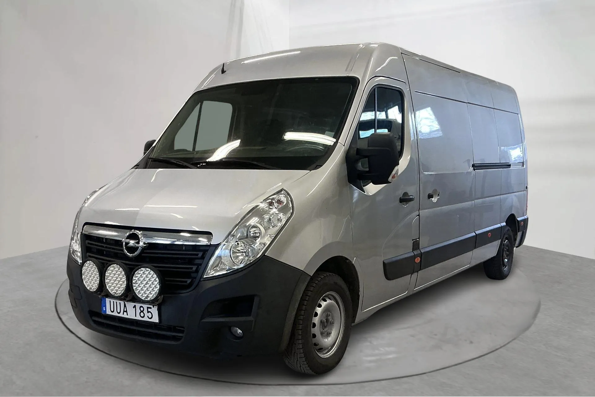 Presentation photo 1 of 14: Opel Movano 2.3 CDTI 2WD Skåp (170hk) - 173 430 km - Automatic - 2019
