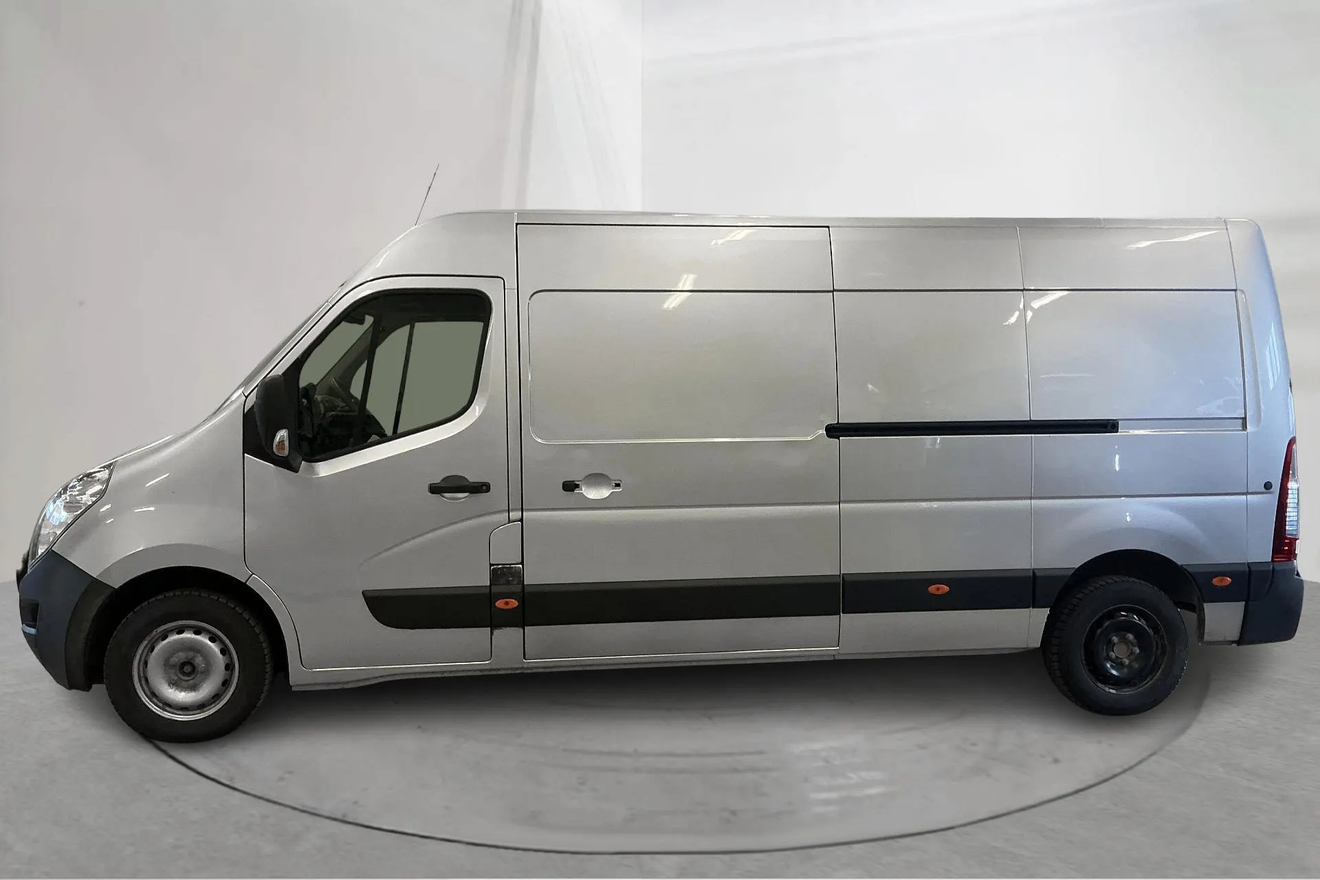 Presentation photo 2 of 14: Opel Movano 2.3 CDTI 2WD Skåp (170hk) - 173 430 km - Automatic - 2019