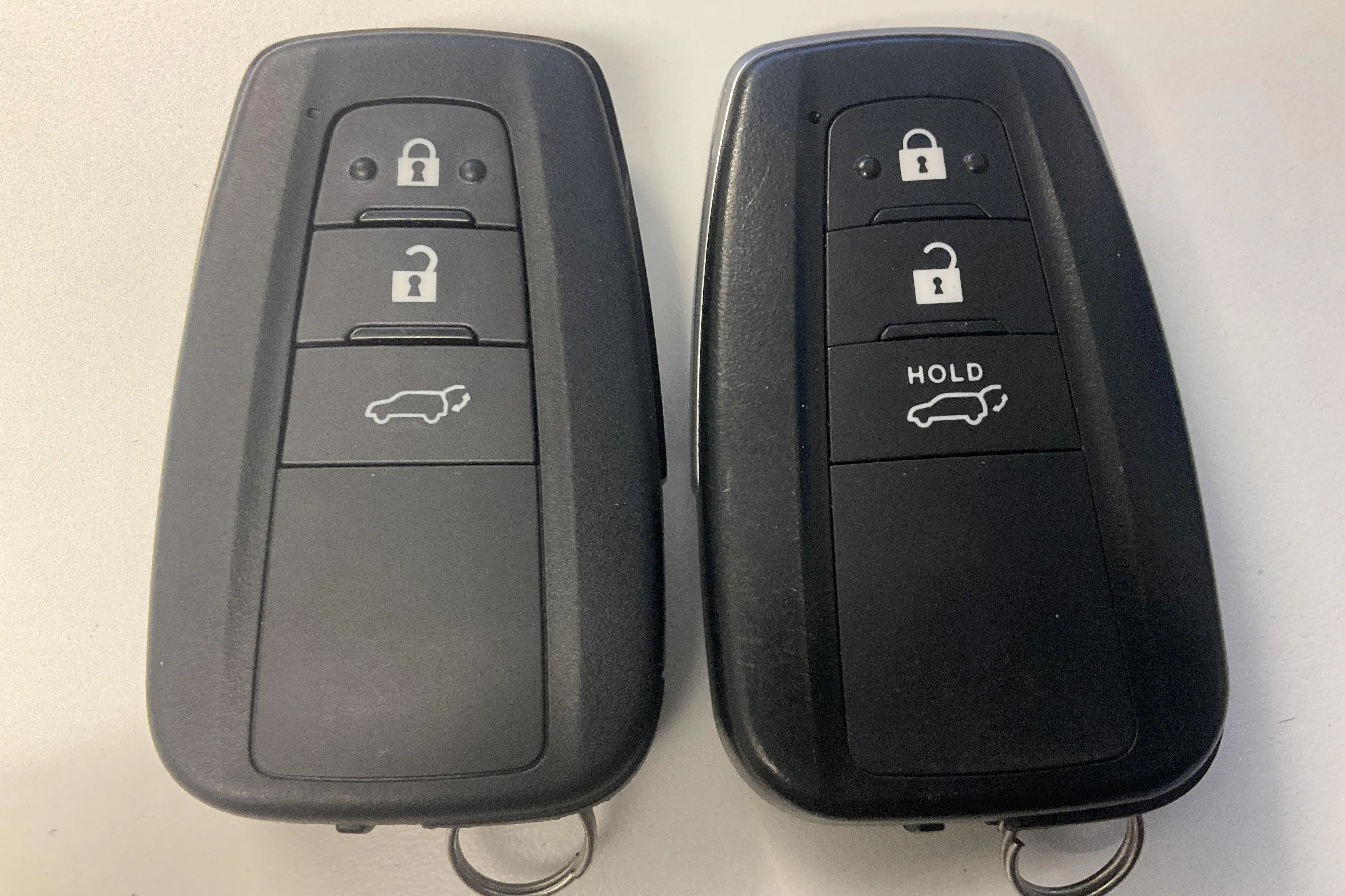 Presentationsfoto 19 av 19: Toyota RAV4 2.5 HSD AWD (222hk) - 5 435 mil - Automat - svart - 2022