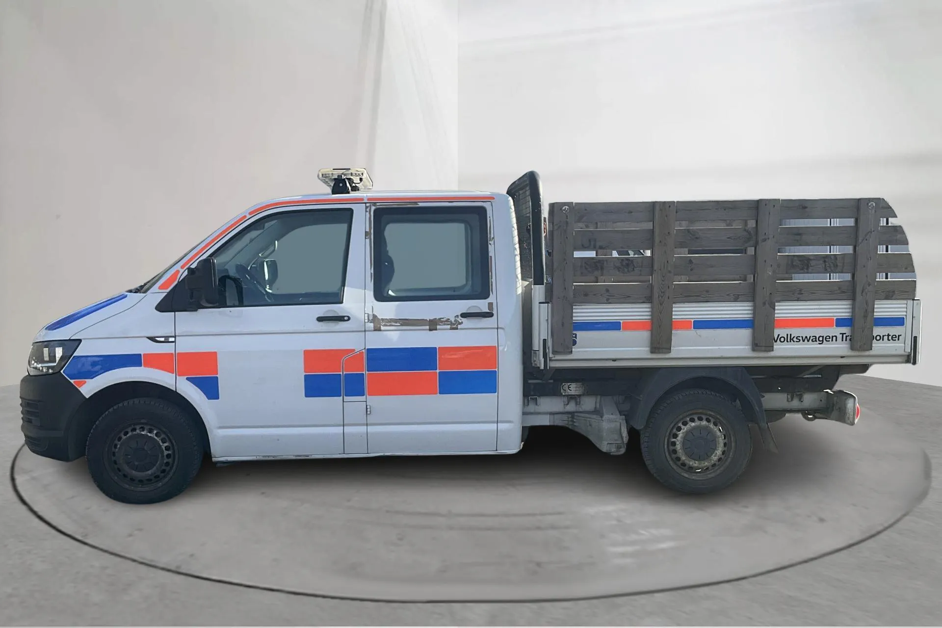 Presentation photo 2 of 16: VW Transporter T6 2.0 TDI BMT (150hk) - 119 150 km - Automatic - white - 2018