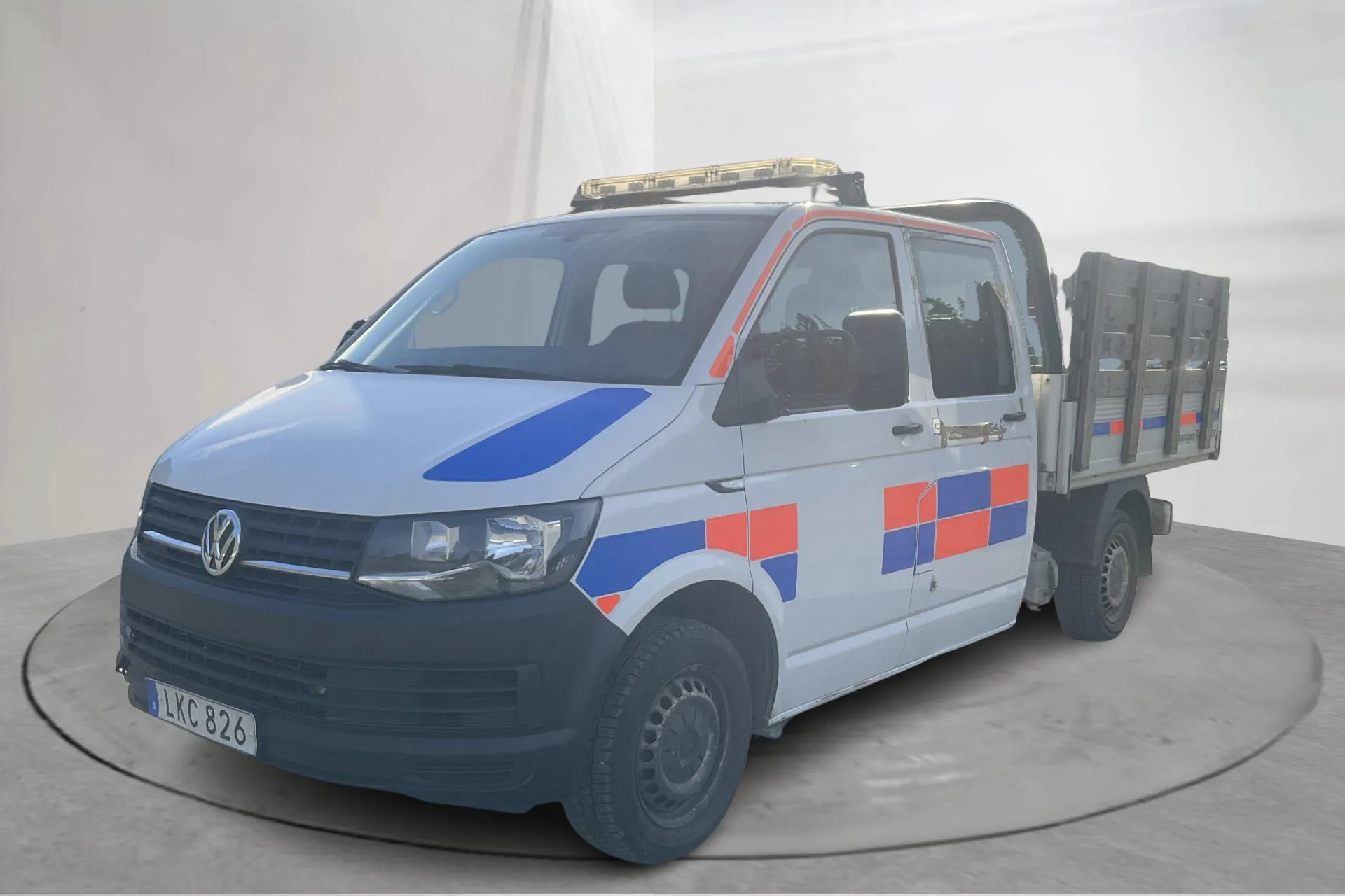 Presentation photo 1 of 16: VW Transporter T6 2.0 TDI BMT (150hk) - 119 150 km - Automatic - white - 2018