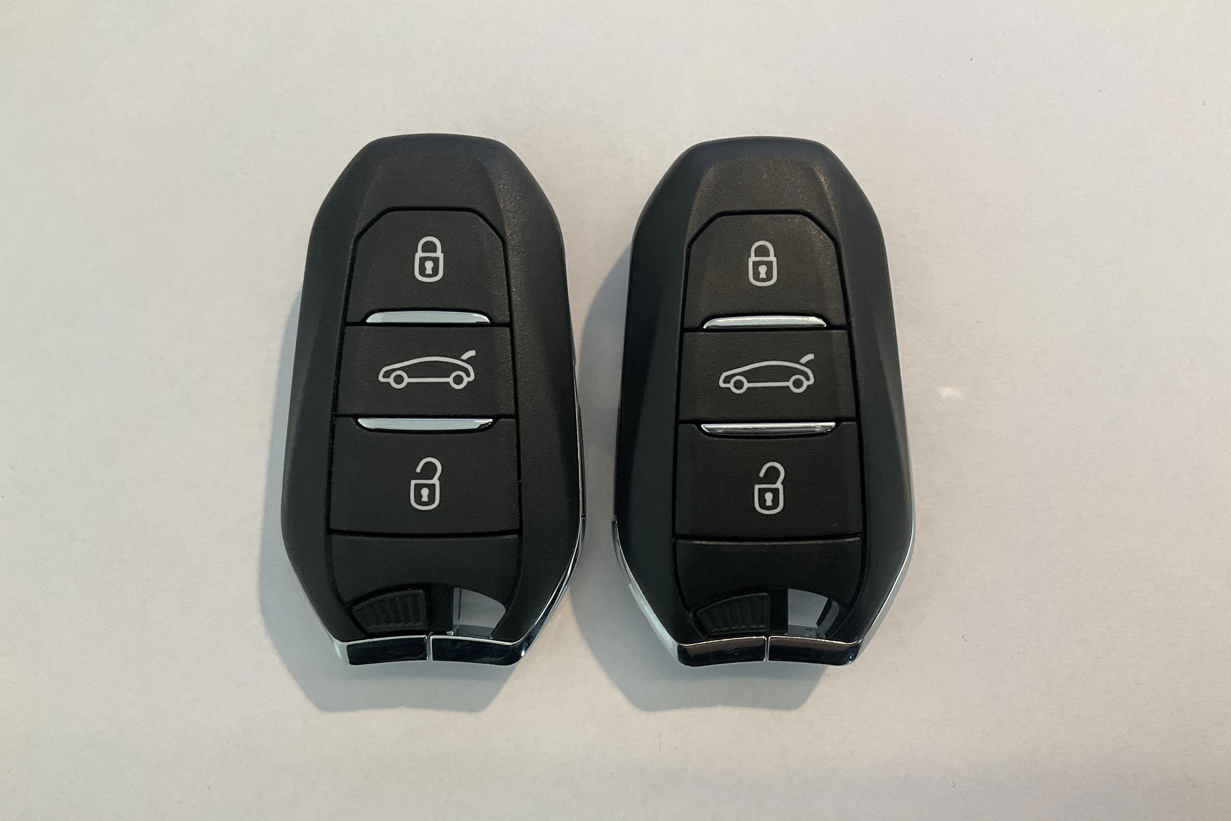 Presentationsfoto 14 av 14: Peugeot 308 1.2 PureTech 5dr (130hk) - 4 210 mil - Automat - grön - 2022