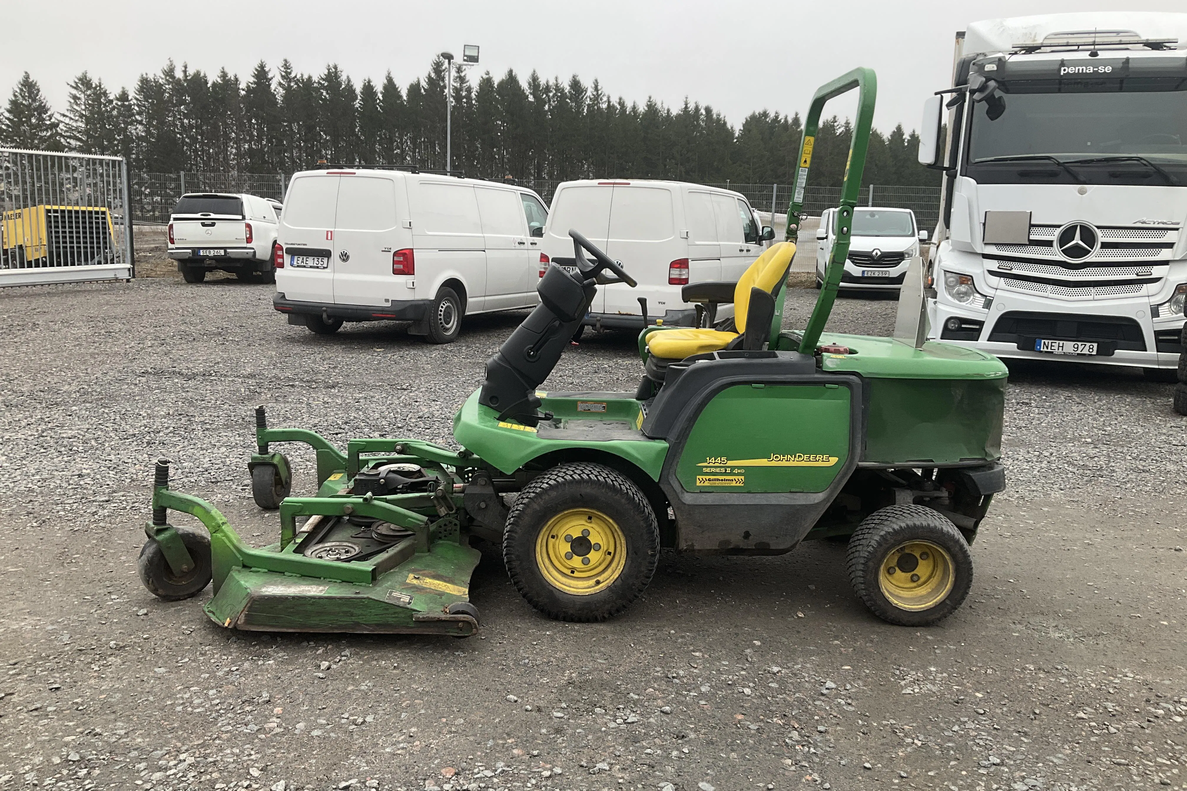 Presentation photo 2 of 21: John Deere 1445 åkgräsklippare - 0 km - 2012