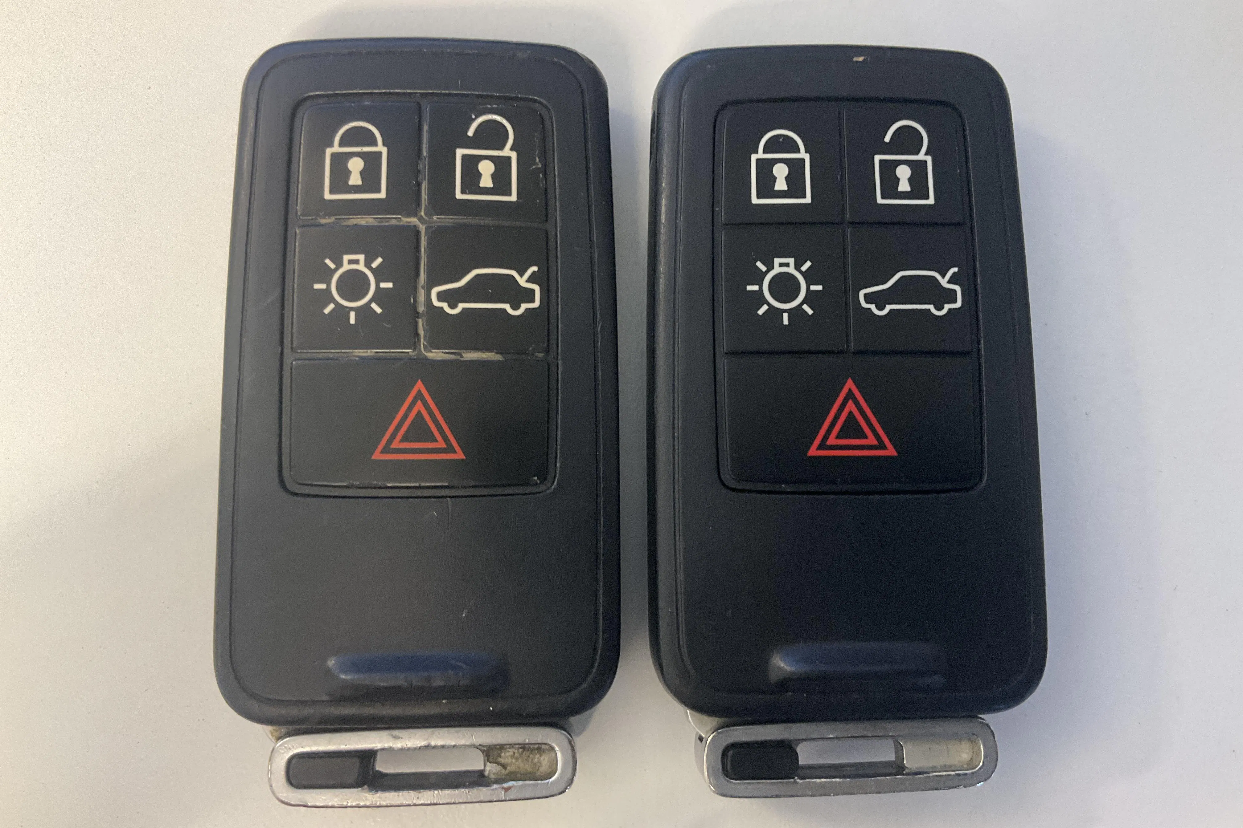 Presentationsfoto 16 av 16: Volvo V60 D3 (163hk) - 25 259 mil - Manuell - röd - 2012