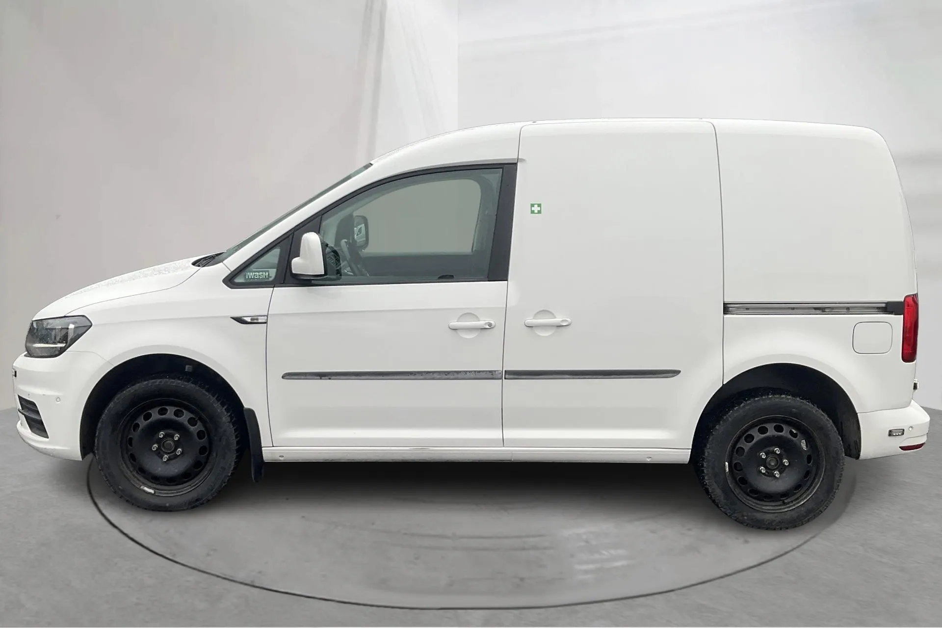 Præsentationsfoto 2 af 13: VW Caddy 2.0 TDI Skåp 4MOTION (150hk) - 83 770 kilometer - Salgsautomat - Hvid - 2018