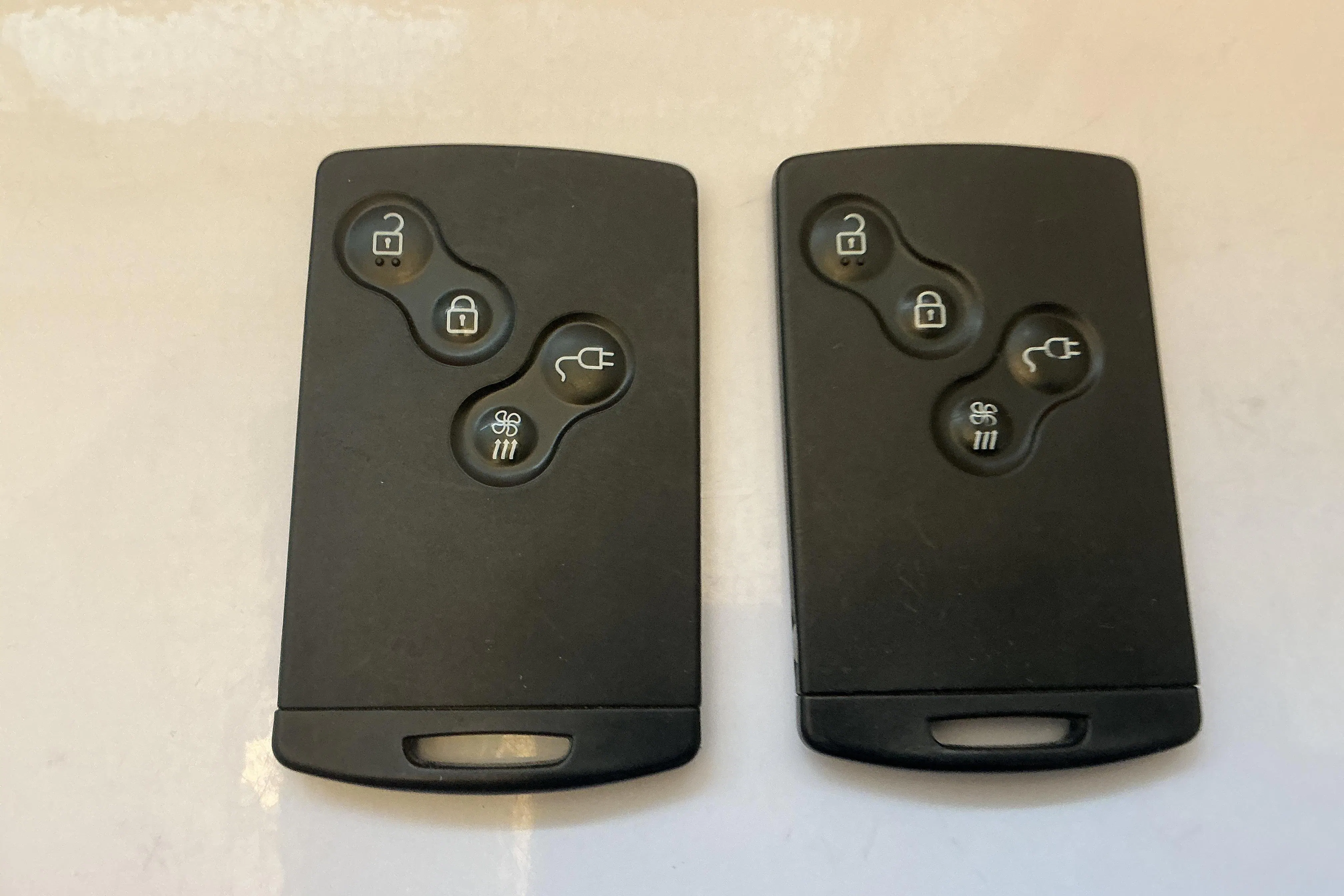 Presentation photo 17 of 17: Renault Zoe 41kWh R110 (108hk) - 89 270 km - Automatic - black - 2019