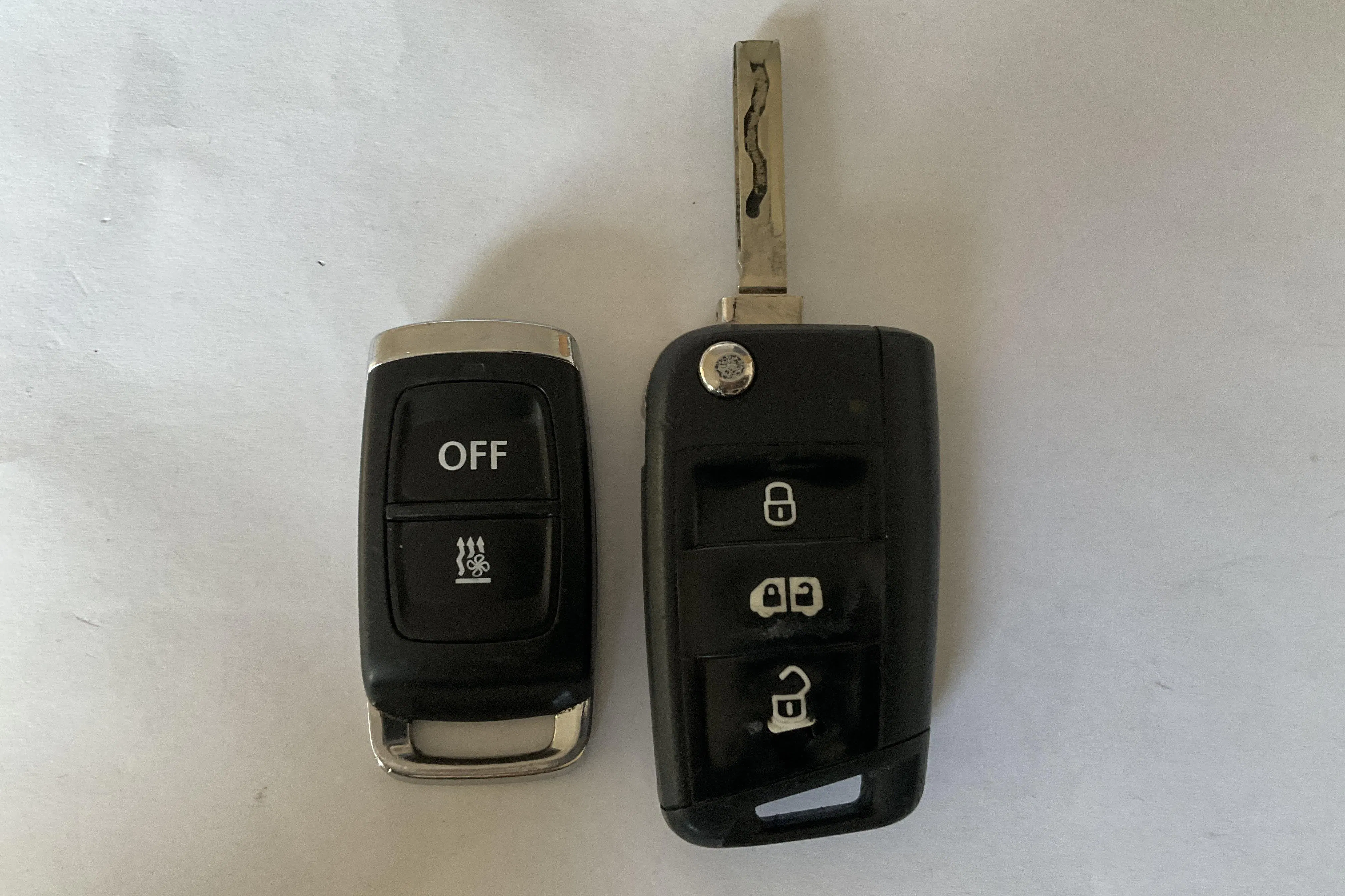 Presentationsfoto 16 av 16: VW Transporter T6.1 Skåp TDI 4MOTION (199hk) - 17 614 mil - Automat - blå - 2020