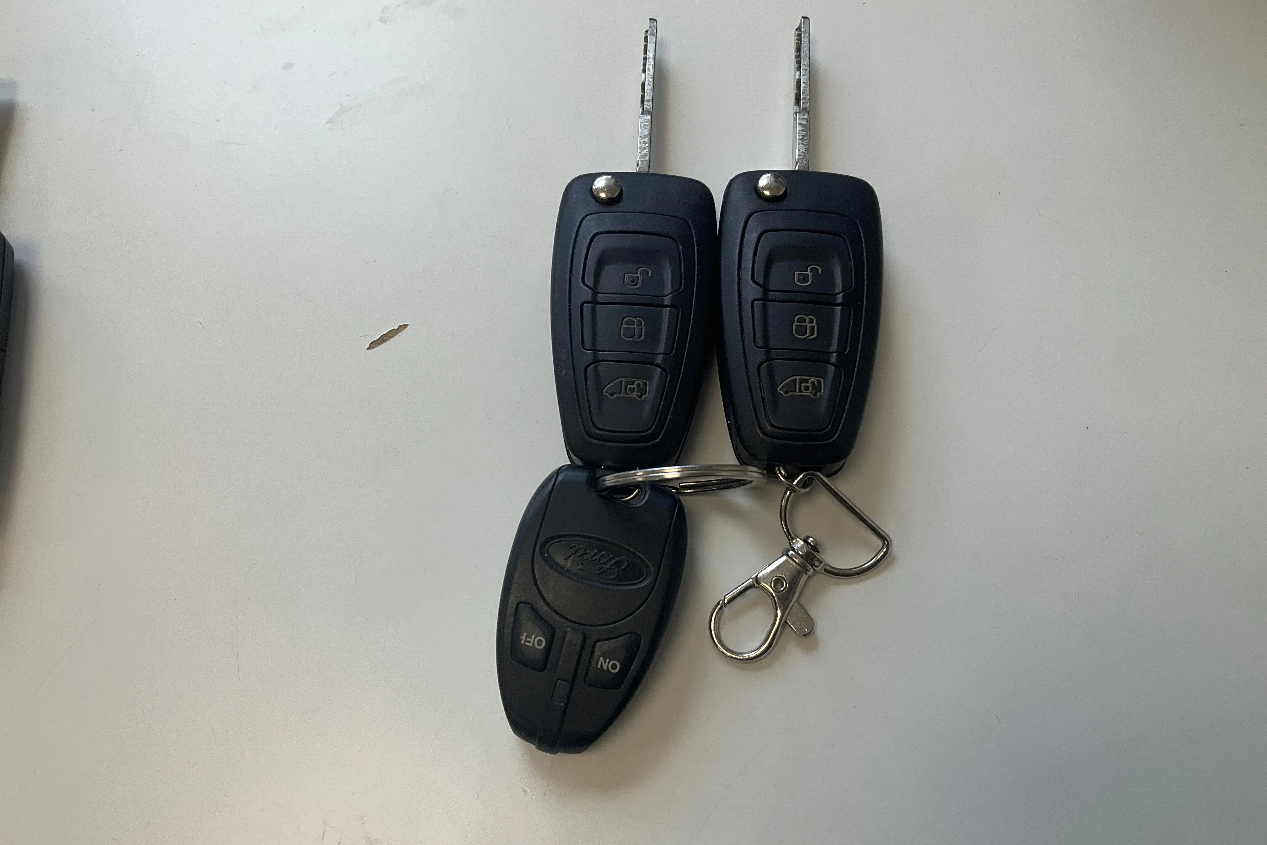 Presentation photo 21 of 21: Ford Transit 350 2.0 TDCi AWD Skåp (130hk) - 185 900 km - Manual - white - 2020