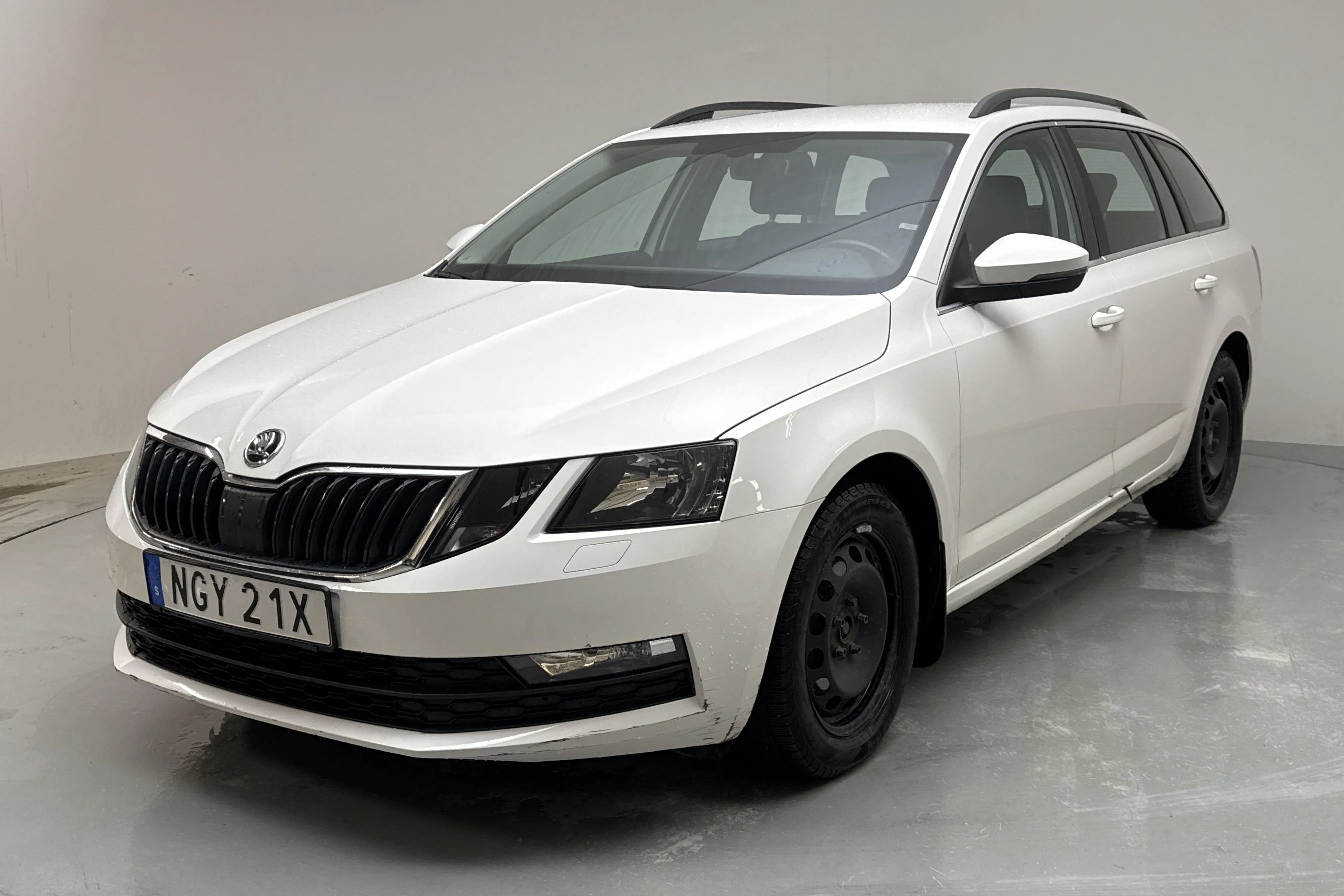 Presentationsfoto 1 av 11: Skoda Octavia III 1.5 TSI G-TEC Combi (130hk) - 10 308 mil - Automat - vit - 2019