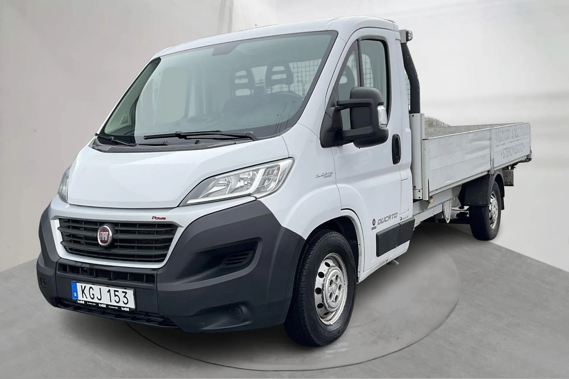 Presentation photo 1 of 14: FIAT DUCATO Ducato 2.3 Multijet (177hk) - 166 090 km - Manual - white - 2018