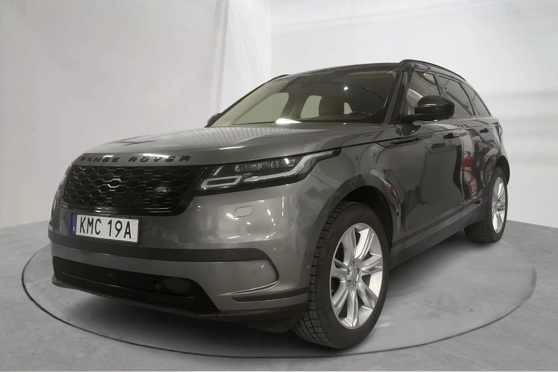 Presentationsfoto 1 av 17: Land Rover Range Rover Velar 2.0 P250 (250hk) - 21 553 mil - Automat - blå - 2020