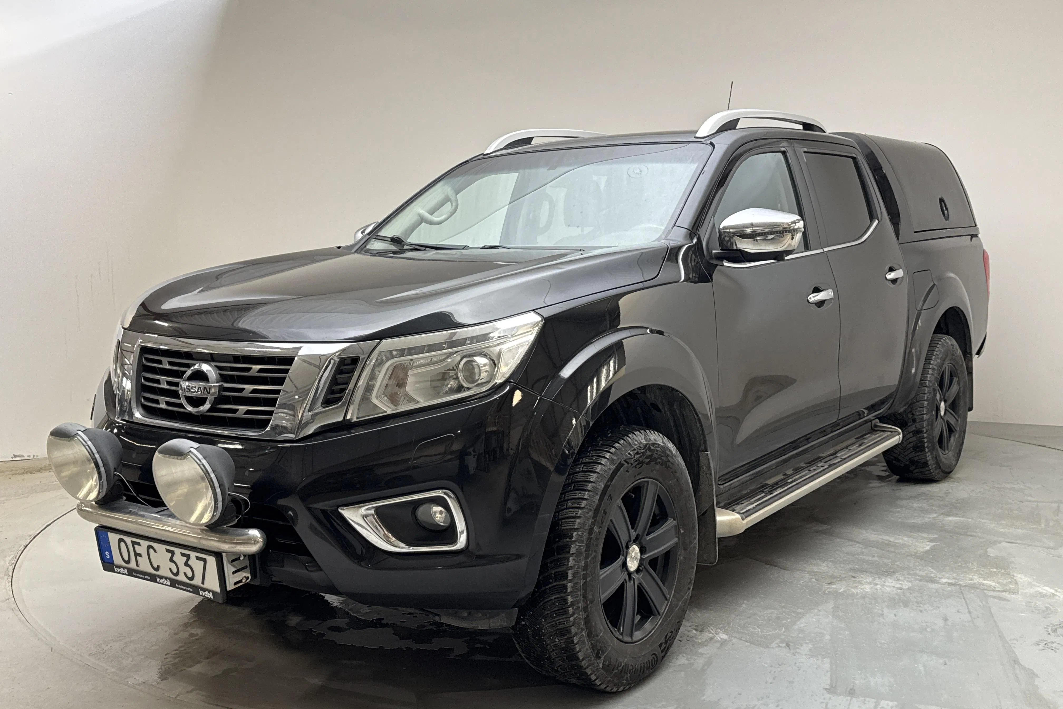 Presentation photo 1 of 14: Nissan Navara 2.3 dCi 4x4 (190hk) - 202 330 km - Automatic - black - 2016