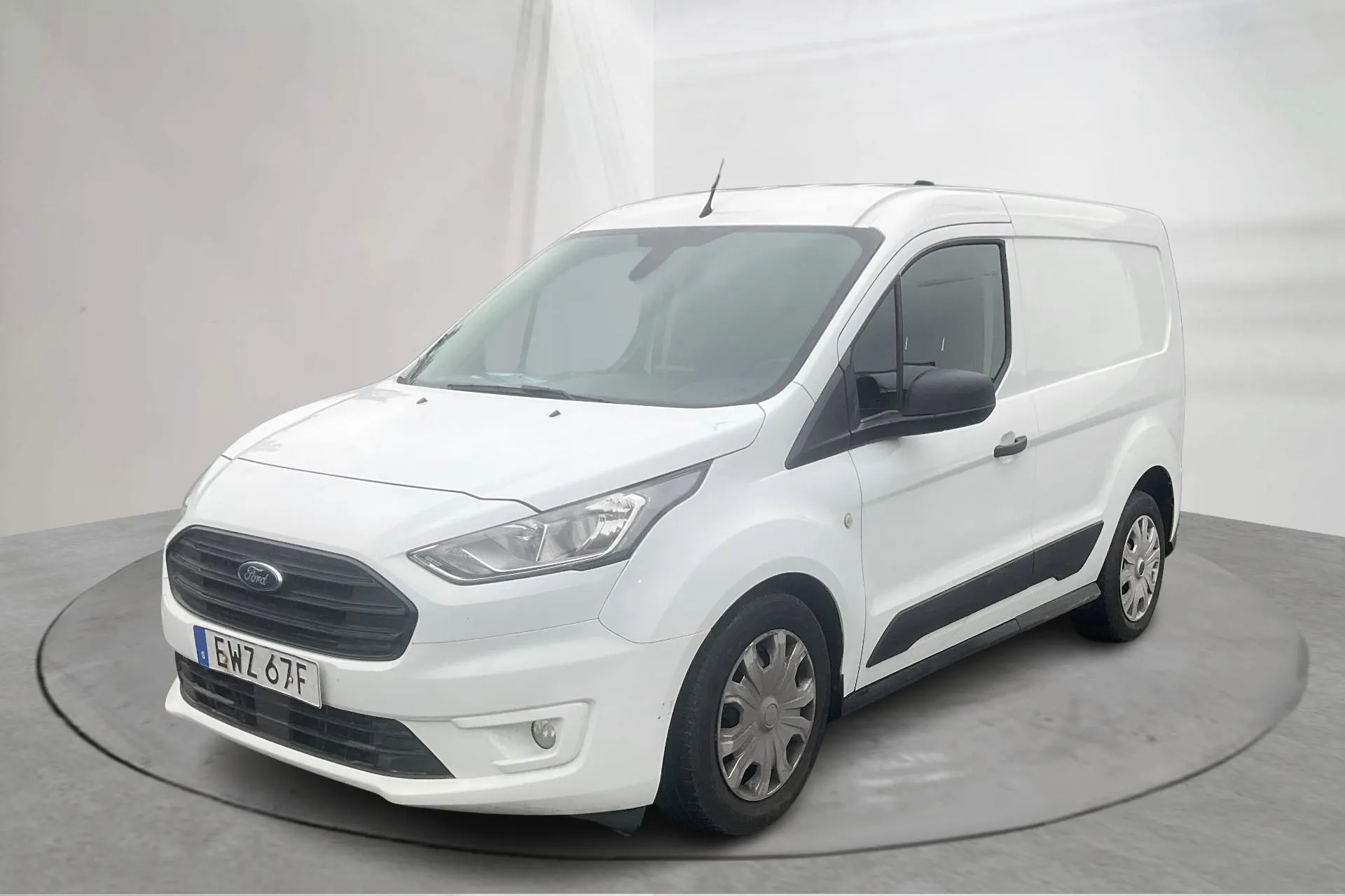 Presentation photo 1 of 14: Ford Transit Connect 1.5 EcoBlue (100hk) - 83 810 km - Automatic - white - 2019