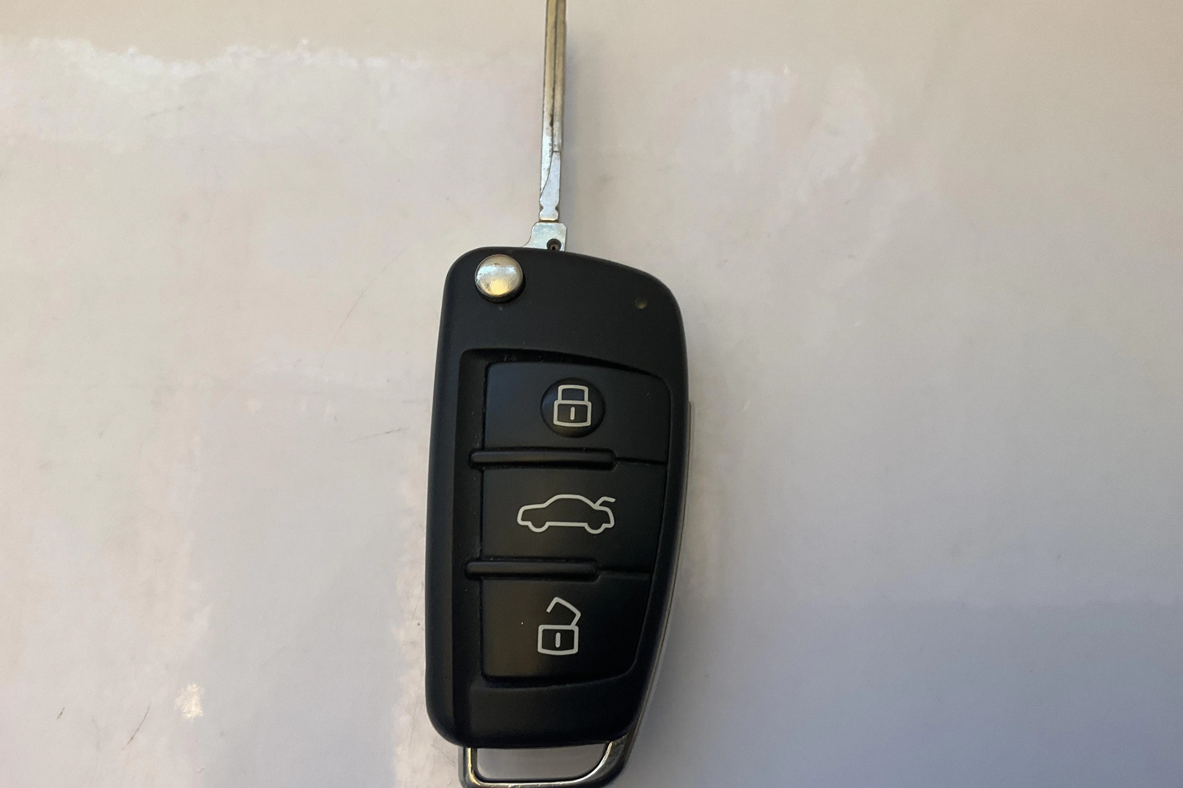 Presentationsfoto 16 av 16: Audi Q3 2.0 TDI quattro (140hk) - 13 416 mil - Manuell - grå - 2014