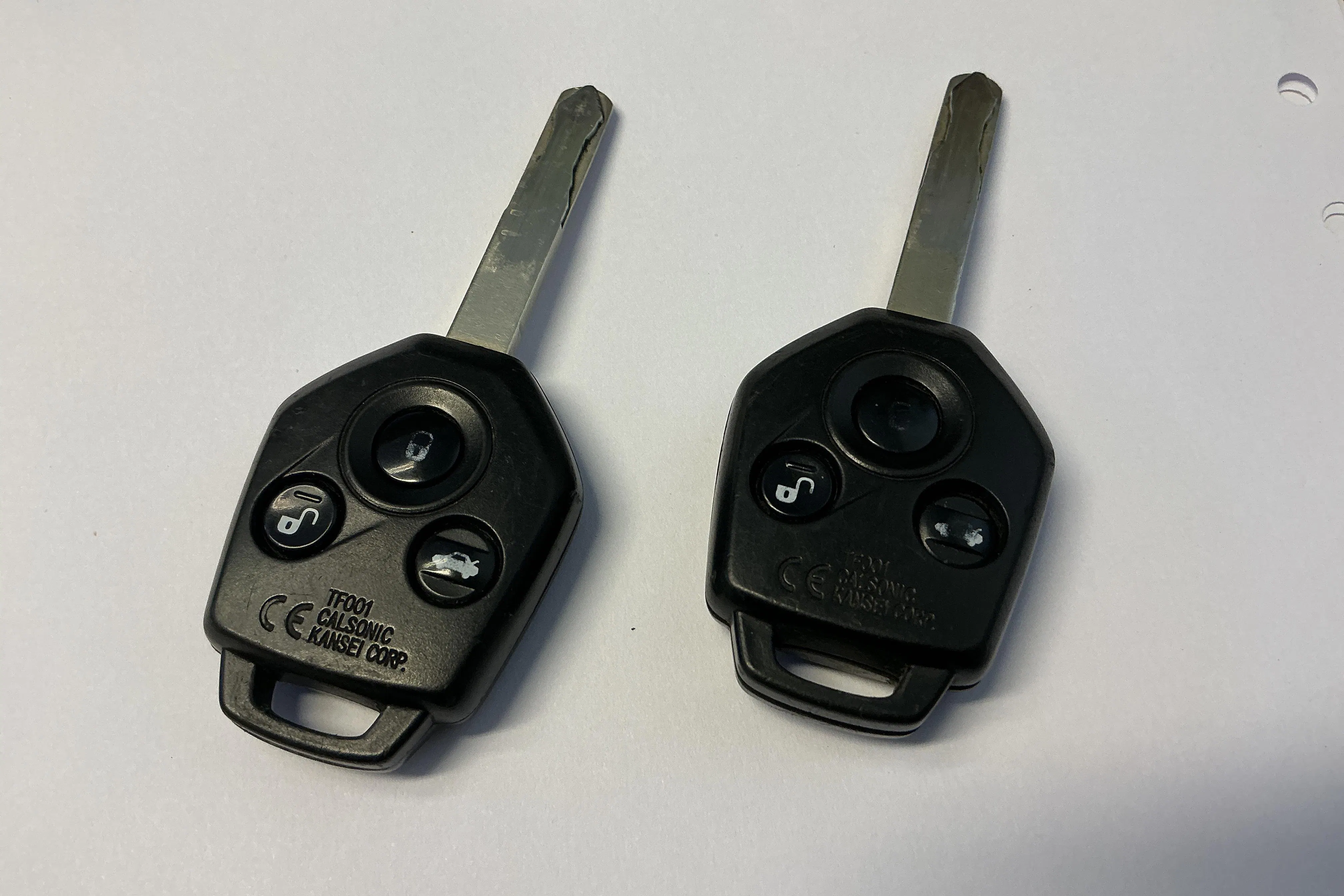 Presentation photo 16 of 16: Subaru Outback 2.5i (173hk) - 236 940 km - Automatic - Dark Grey - 2014