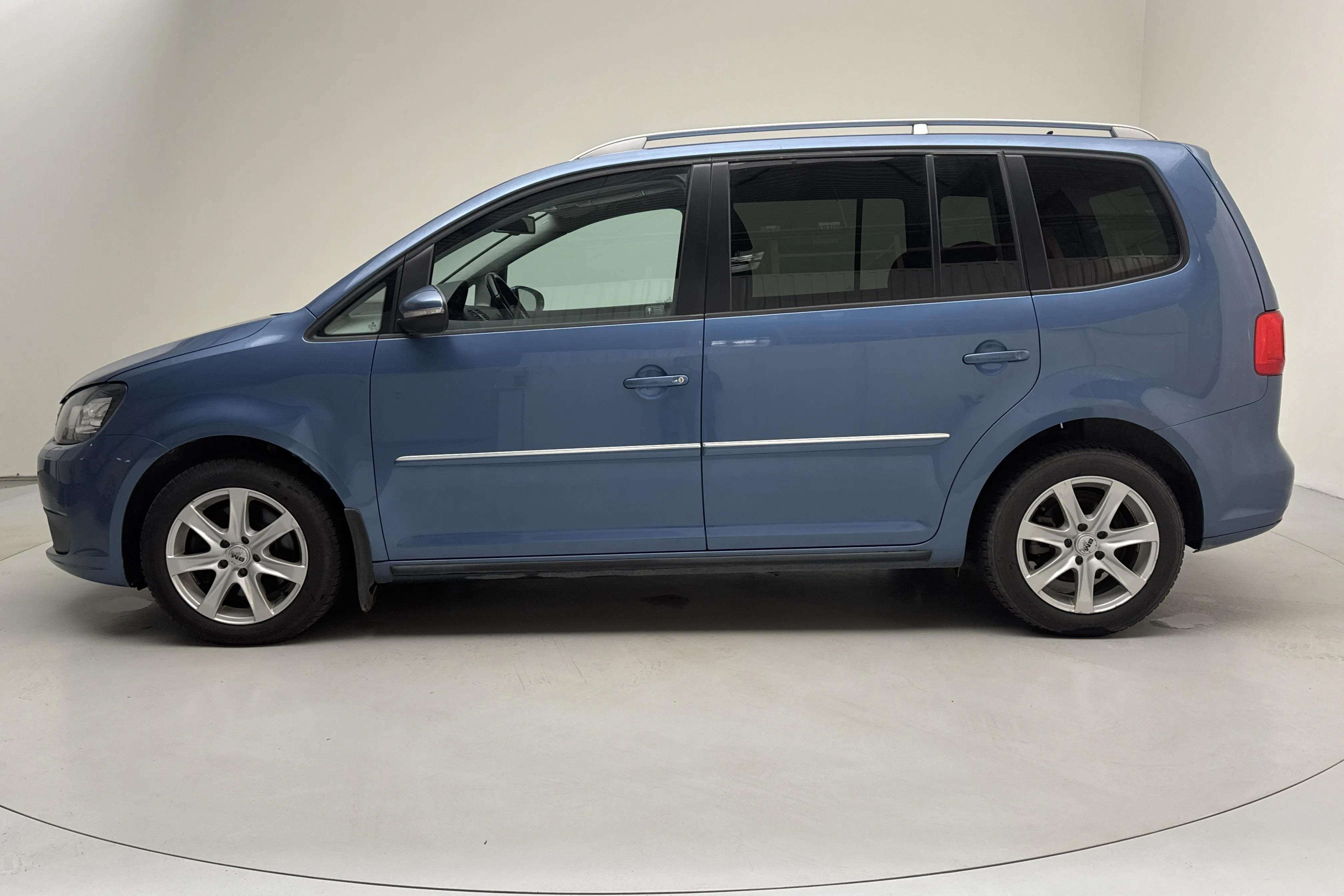 Presentation photo 2 of 13: VW Touran 1.4 GT TSI (170hk) - 242 420 km - Automatic - blue - 2012