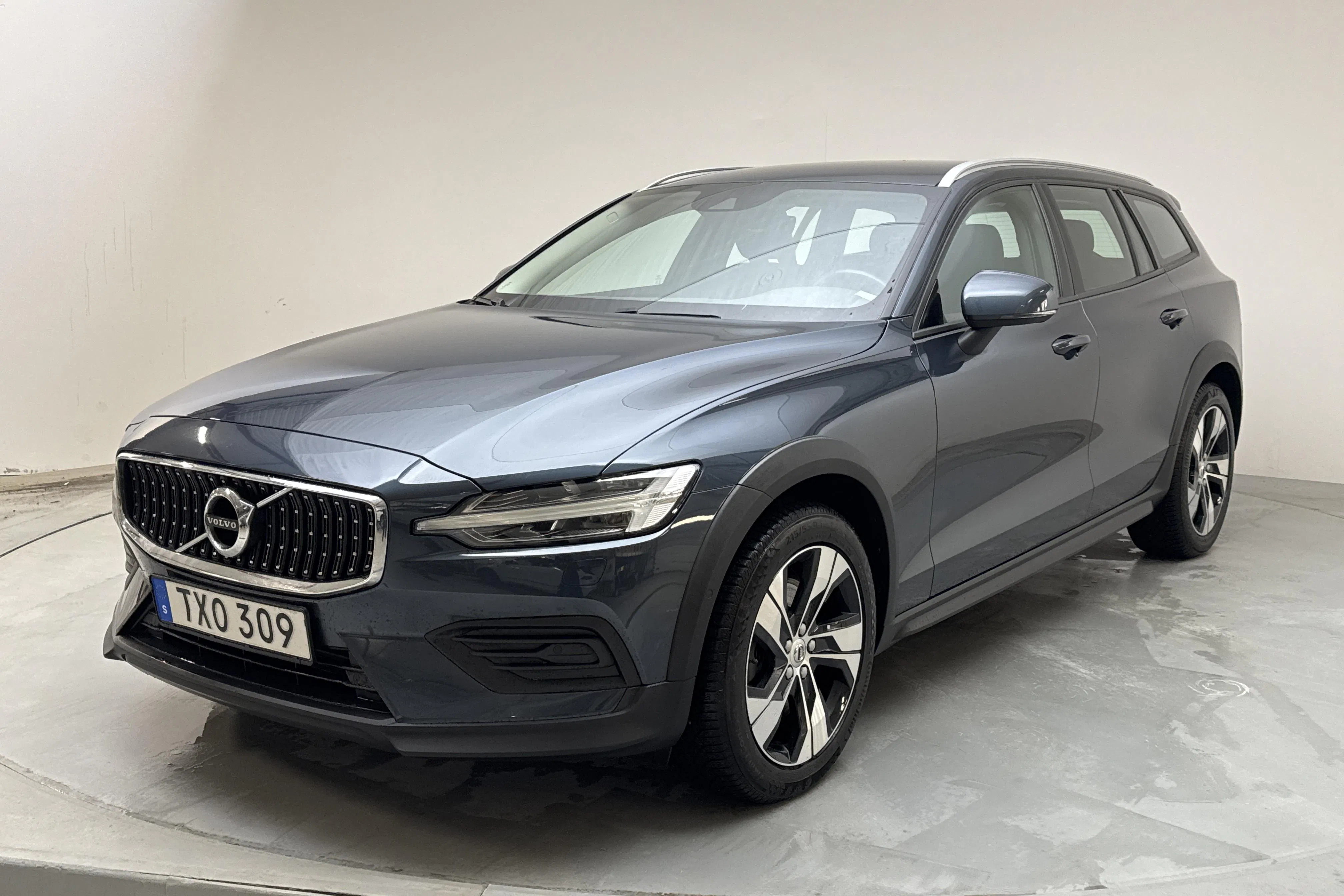 Volvo V60 D4 Cross Country AWD (190hk)