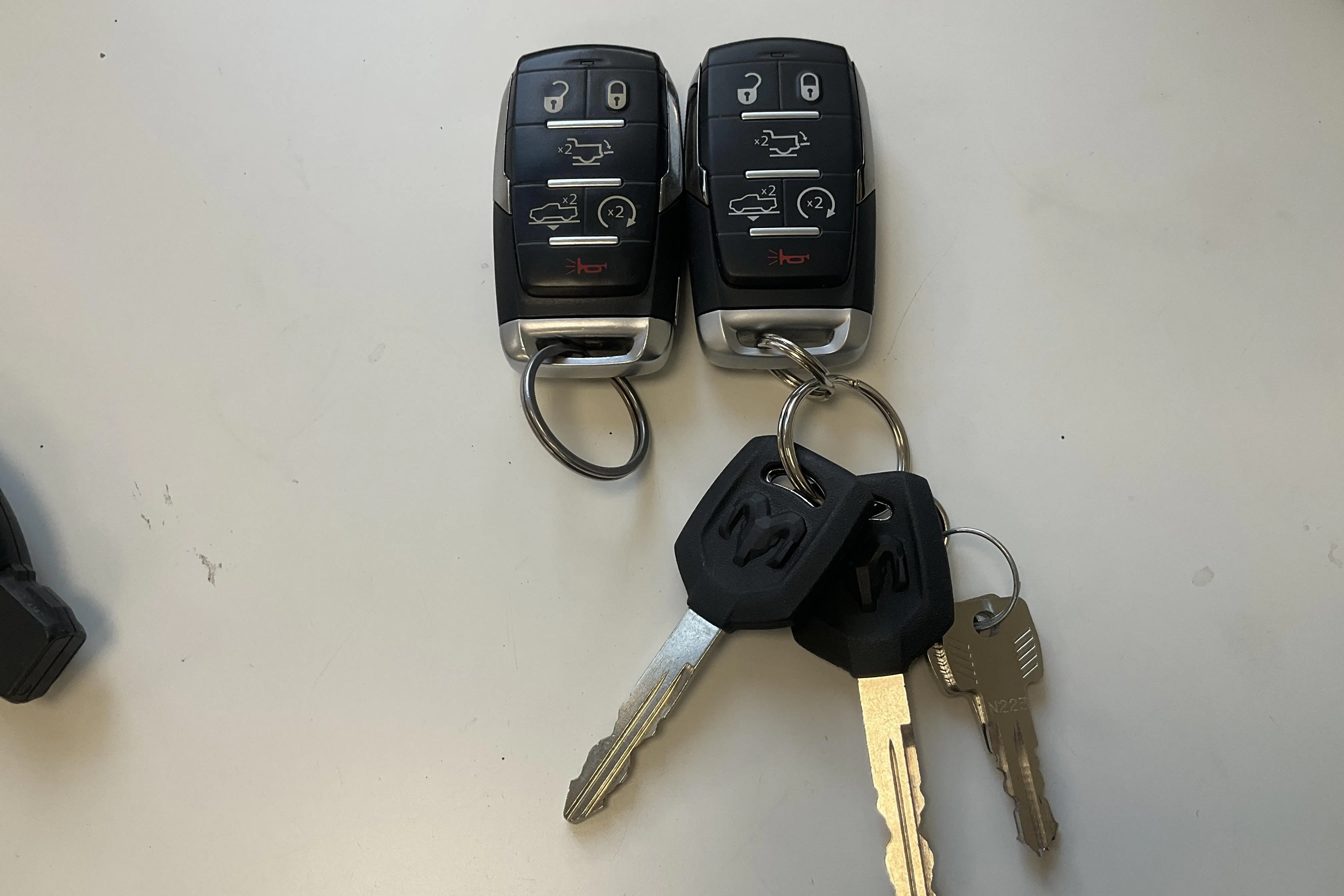 Presentation photo 21 of 21: Dodge RAM 1500 5.7 (395hk) - 210 870 km - Automatic - black - 2021