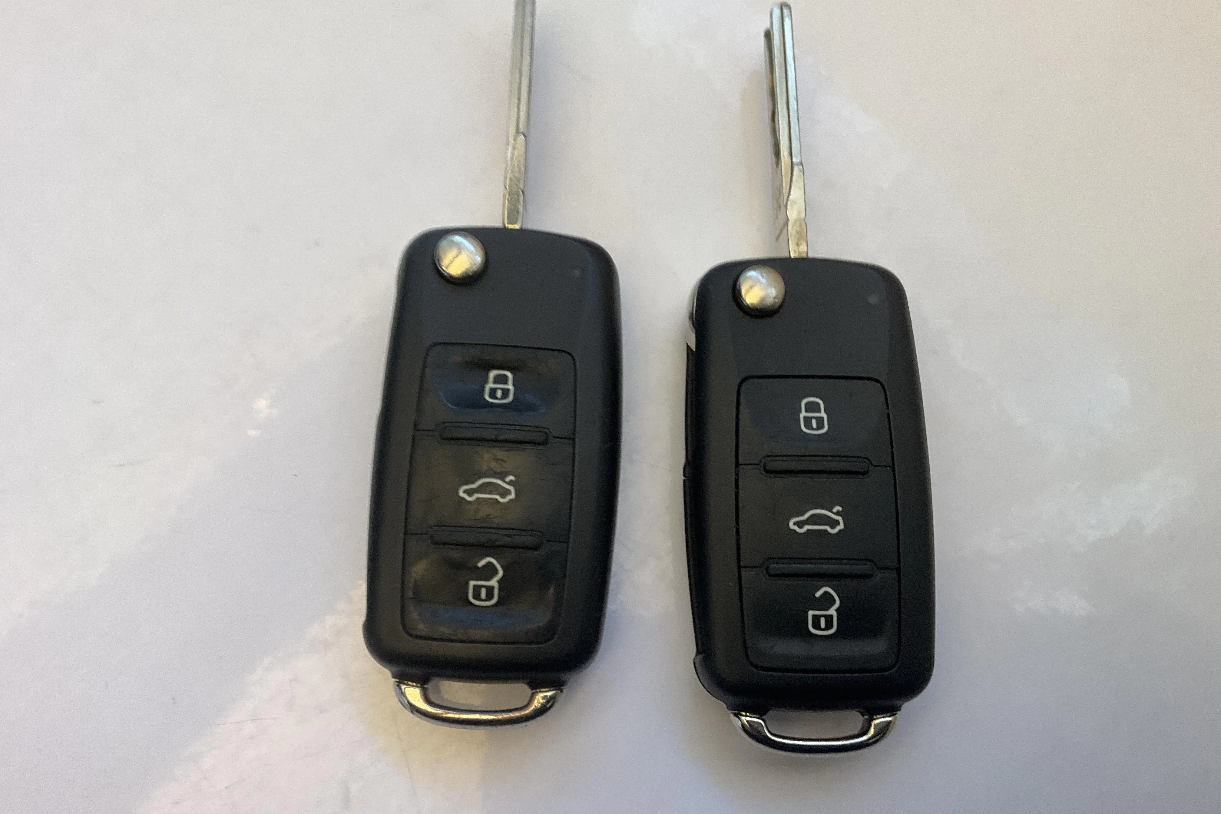 Presentationsfoto 13 av 13: VW Tiguan 2.0 TDI 4MOTION BlueMotion Technology (177hk) - 5 659 mil - Automat - vit - 2014