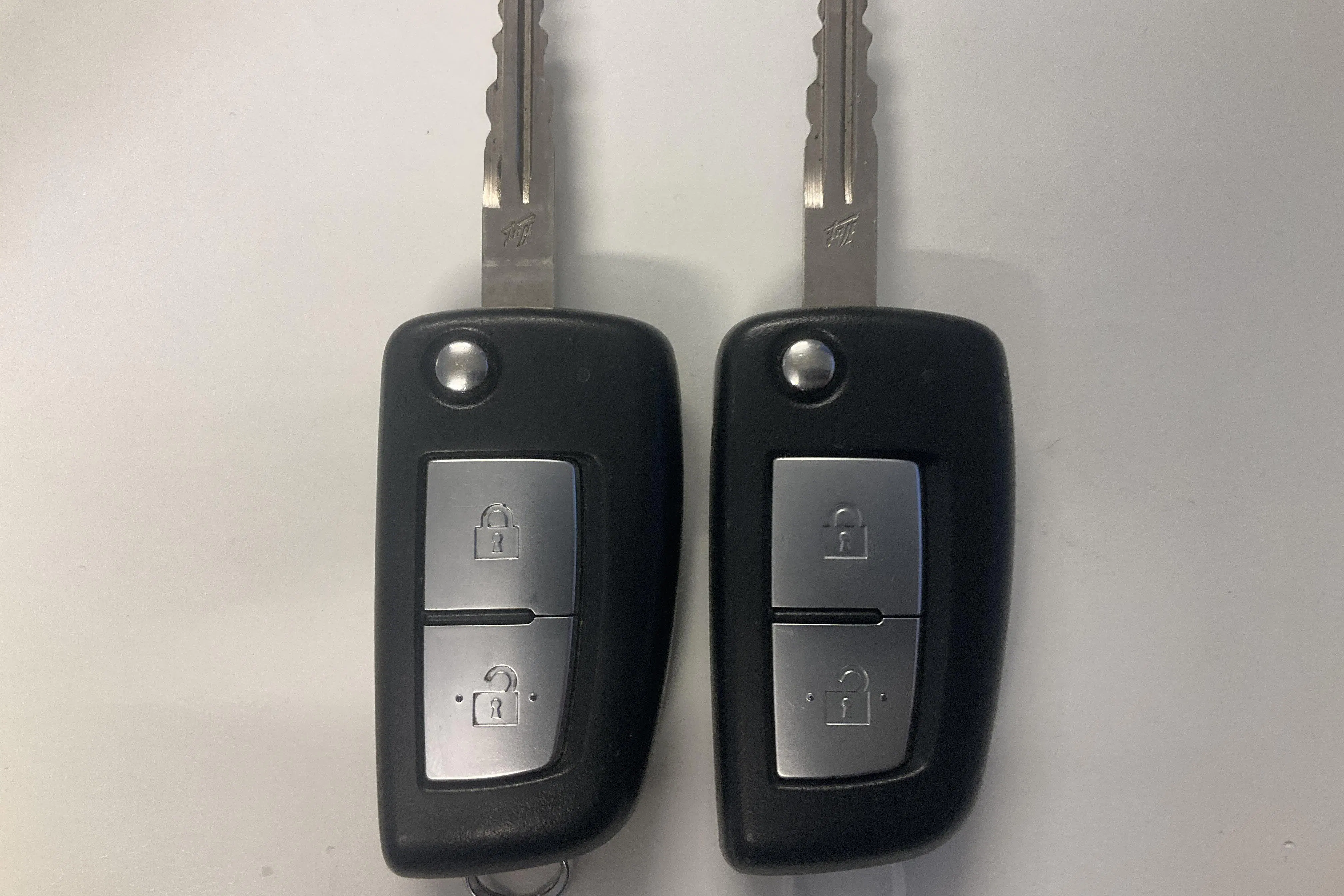 Presentationsfoto 13 av 13: Nissan Juke 1.2 DIG-T (115hk) - 5 831 mil - Manuell - Dark Red - 2015