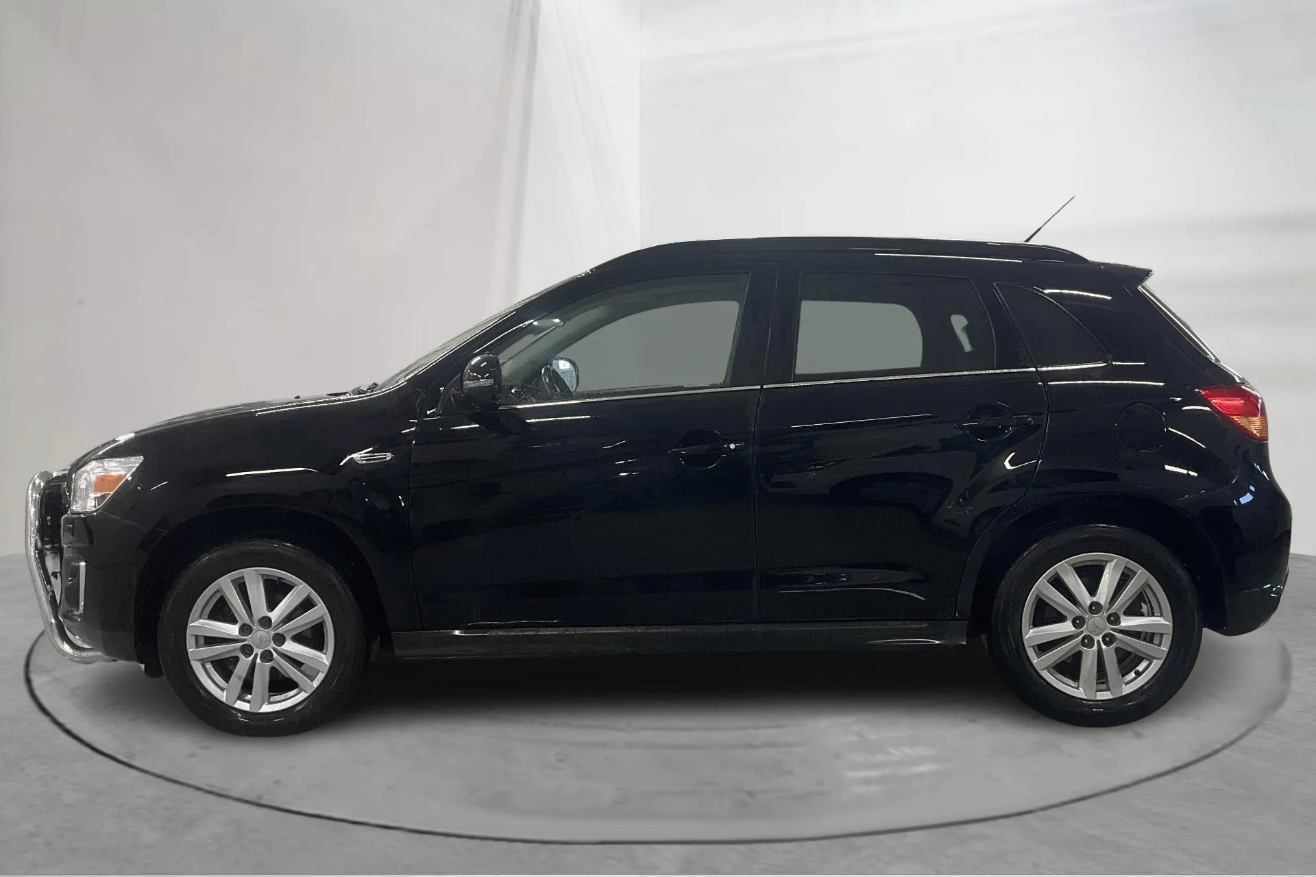 Presentation photo 2 of 20: Mitsubishi ASX 2.2D 4WD (150hk) - 174 100 km - Automatic - black - 2014