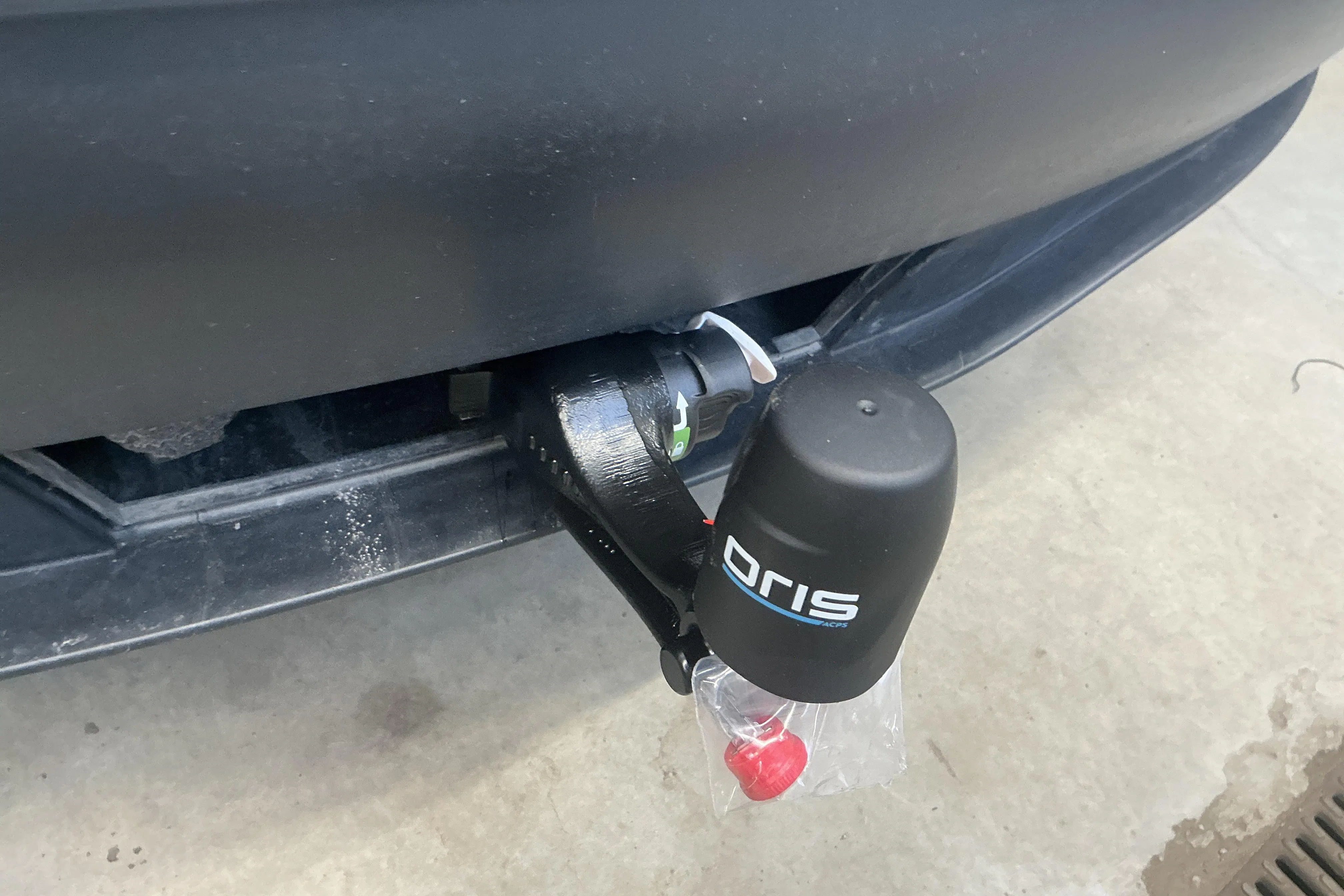 Presentation photo 24 of 24: Tesla Model Y Long Range Dual Motor AWD - 24 050 km - Automatic - white - 2024