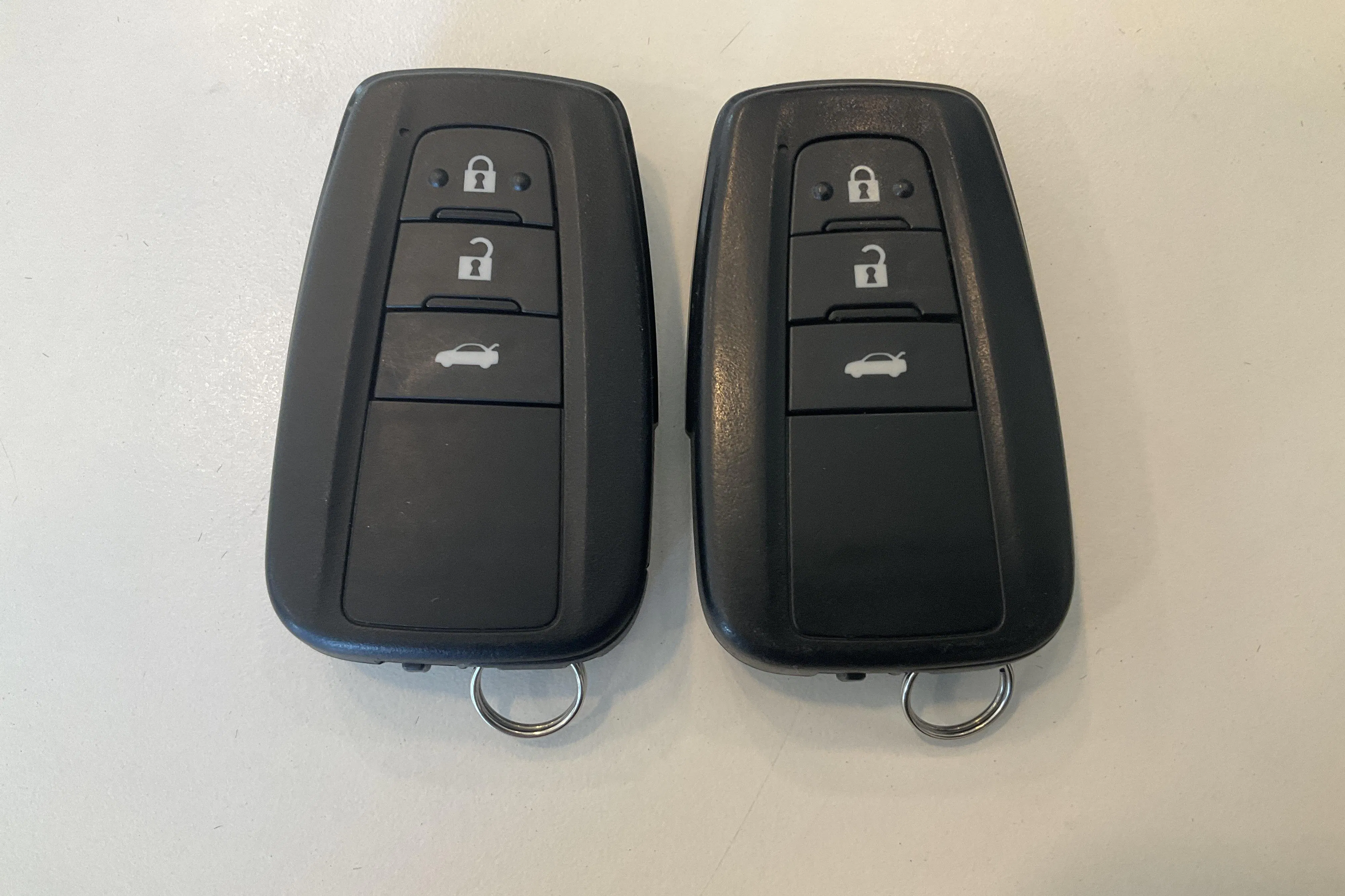 Presentation photo 20 of 20: Toyota Camry 2.5 Hybrid (218hk) - 90 800 km - Automatic - Light Brown - 2020