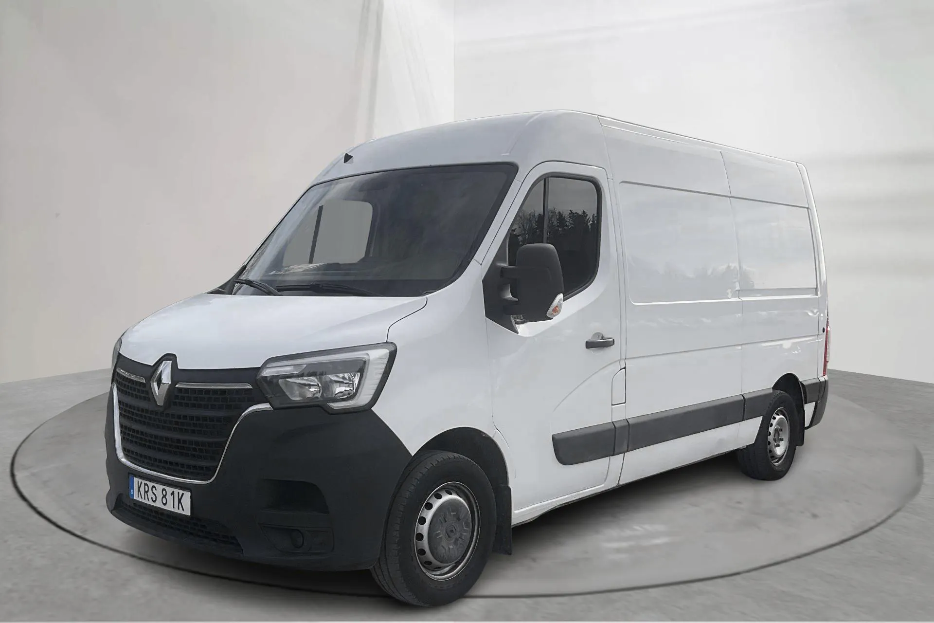 Presentation photo 1 of 14: Renault Master 2.3 dCi FAP 2WD (150hk) - 121 680 km - Automatic - white - 2021