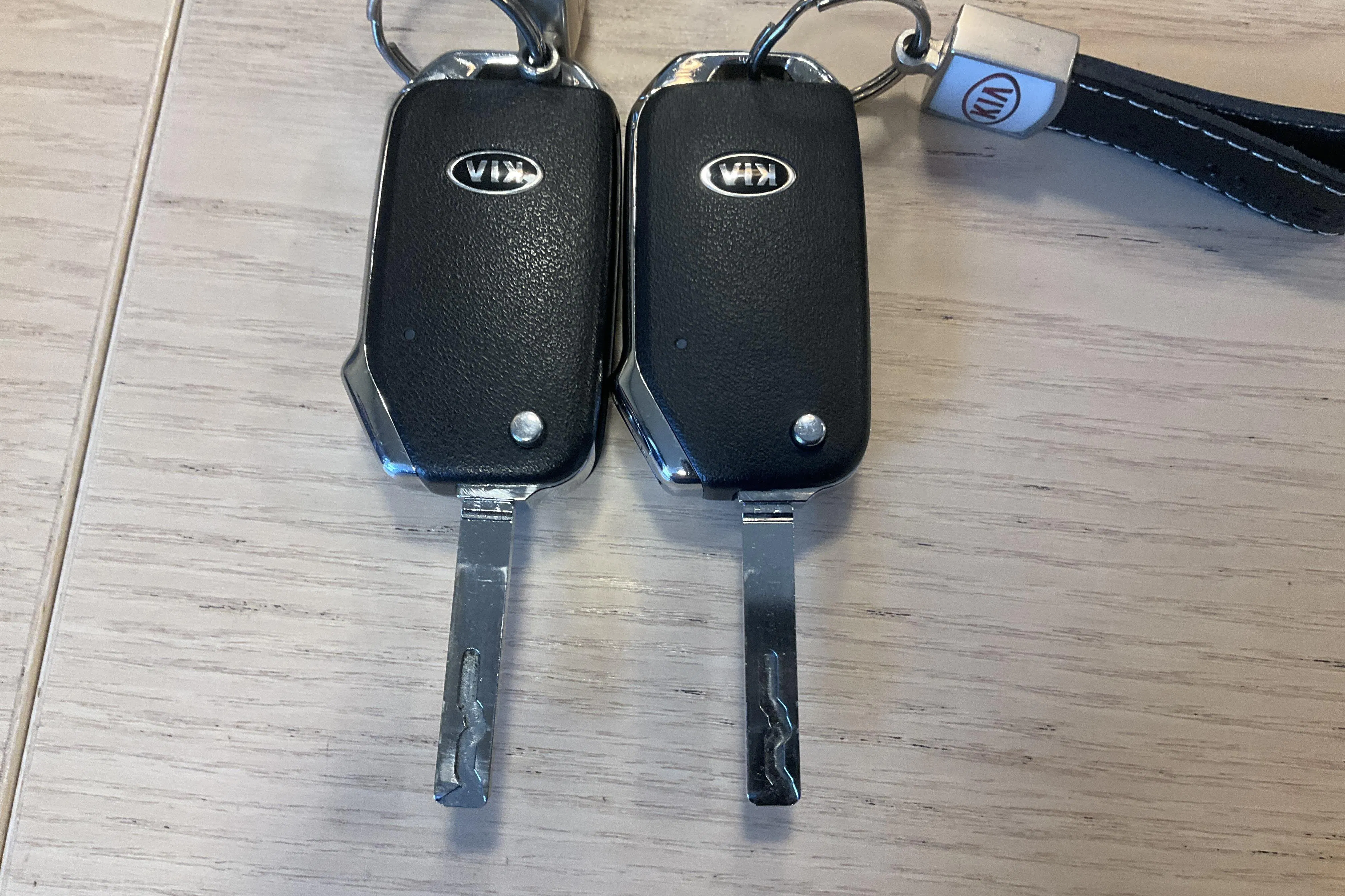 Presentation photo 14 of 14: KIA Ceed 1.4 T-GDi SW (140hk) - 28 120 km - Automatic - white - 2020