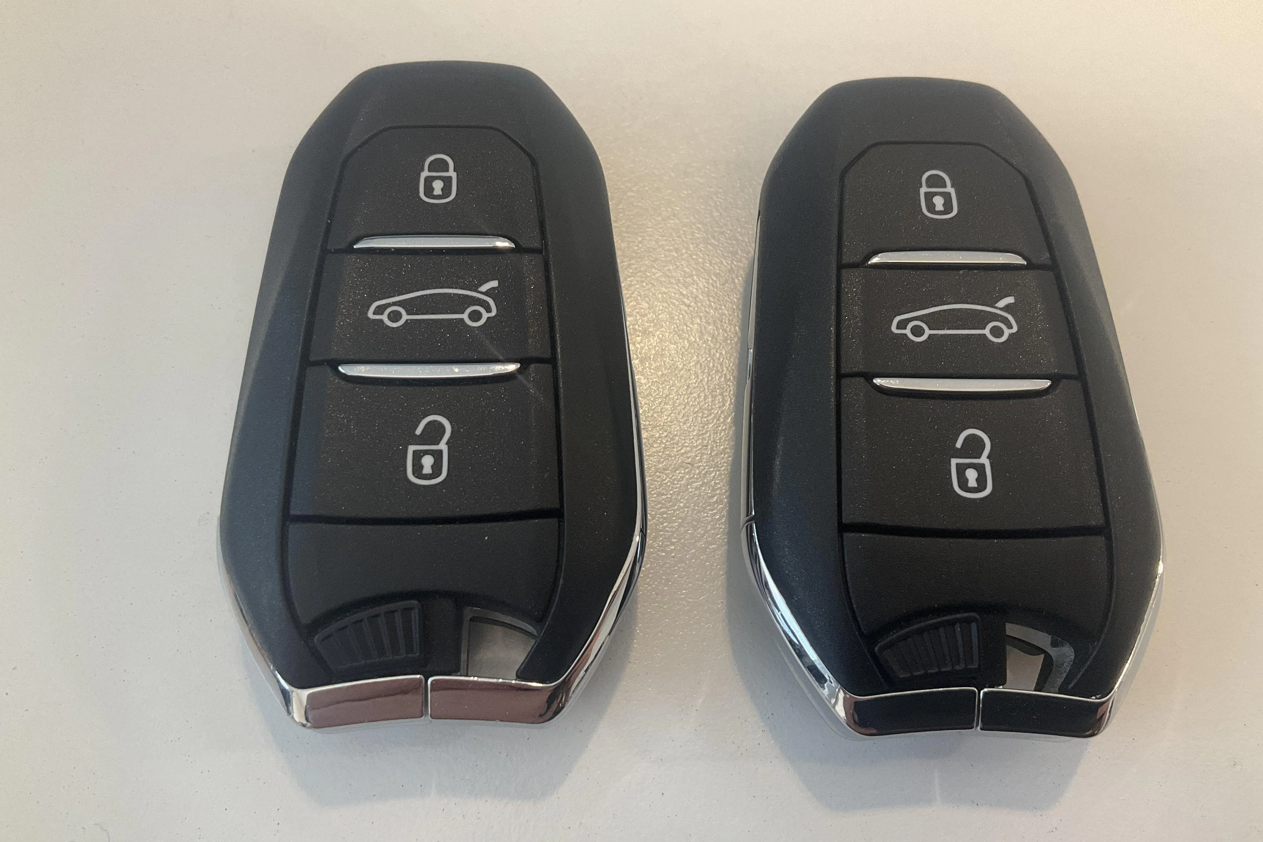 Presentationsfoto 18 av 18: Citroën C5 Aircross PureTech (130hk) - 2 420 mil - Automat - vit - 2023