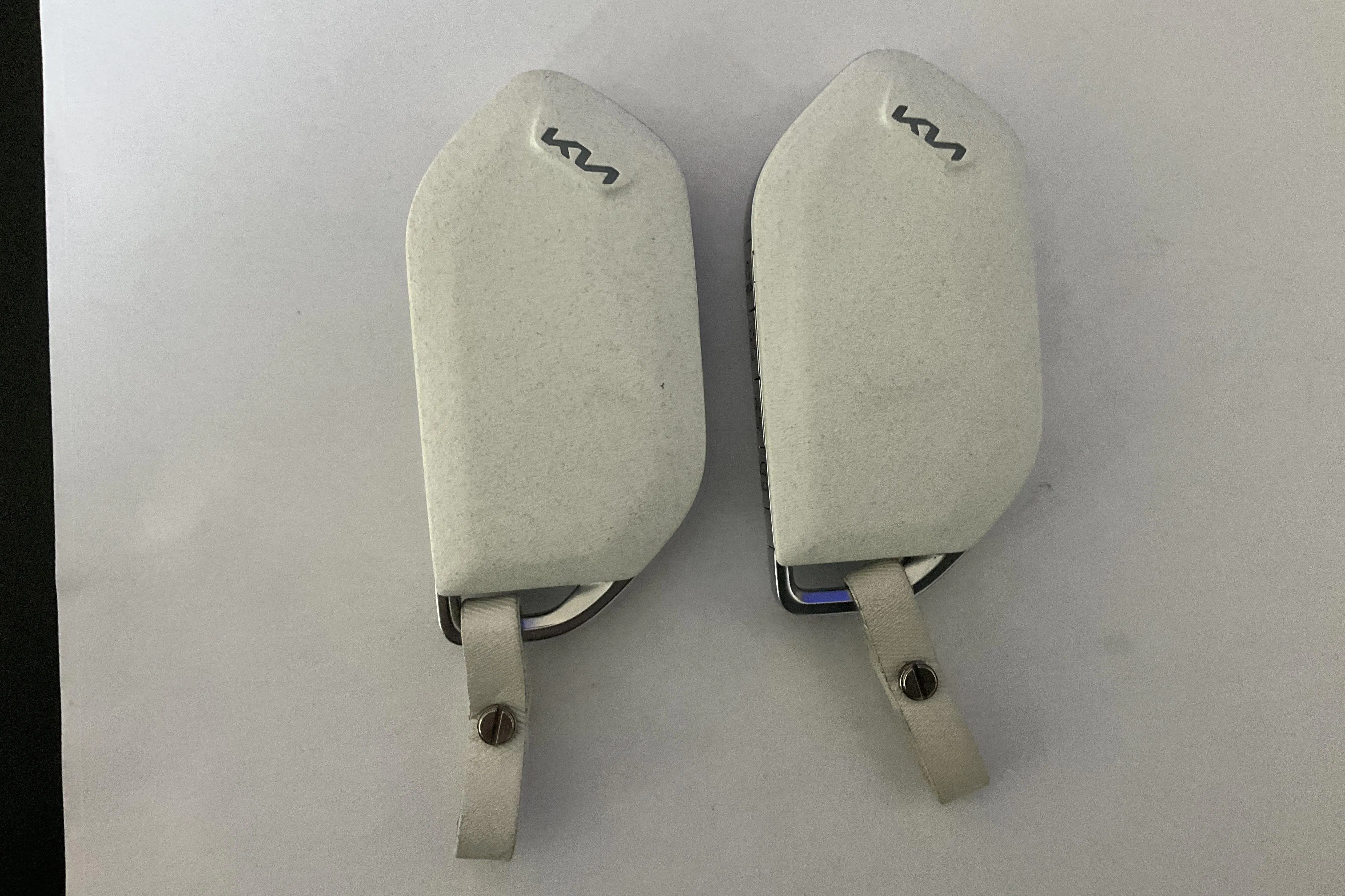 Presentationsfoto 28 av 28: KIA EV9 AWD (384hk) - 3 236 mil - Automat - grå - 2024