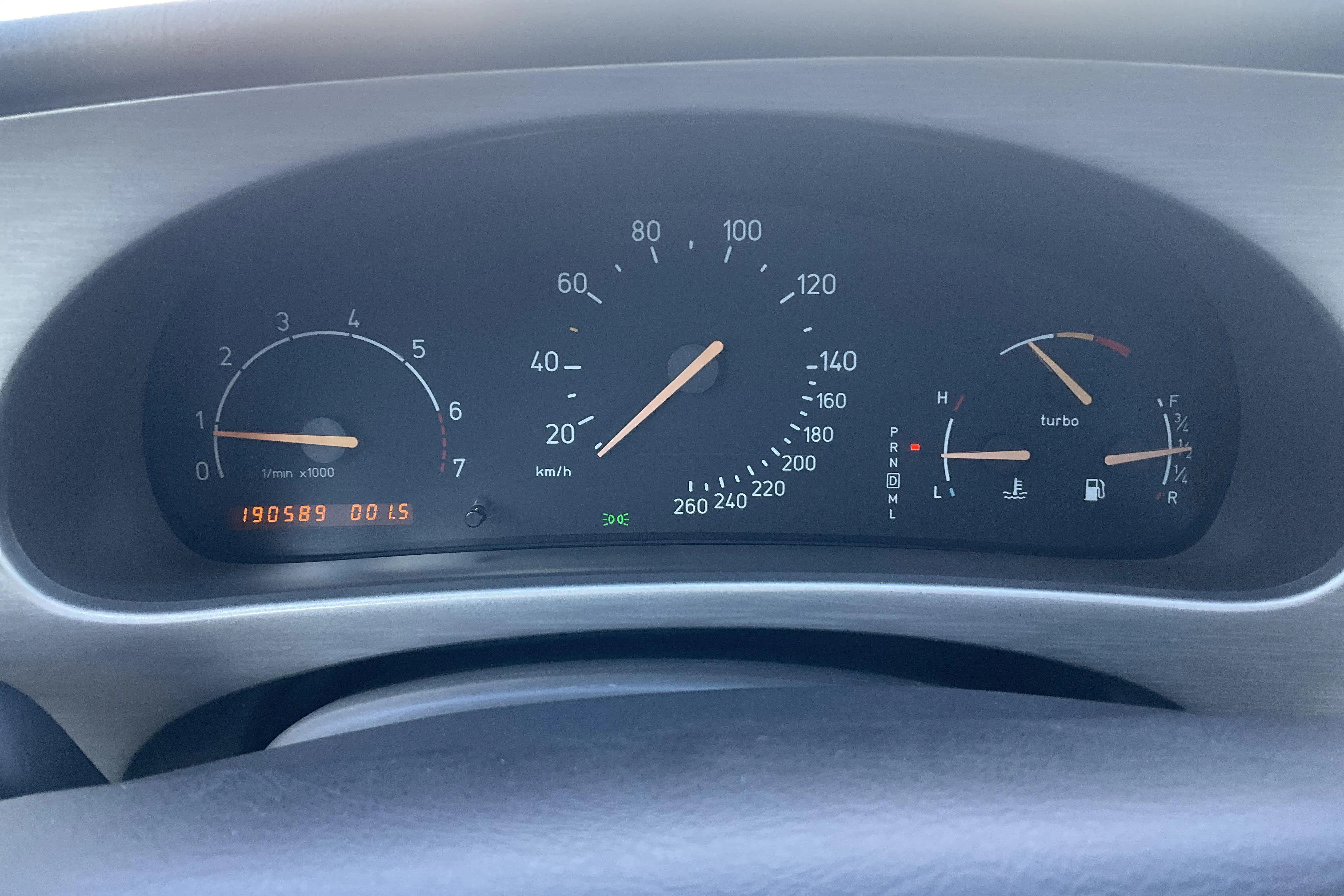 Presentationsfoto 10 av 10: Saab 9-5 2.3t SportCombi (185hk) - 19 059 mil - Automat - Light Grey - 2005