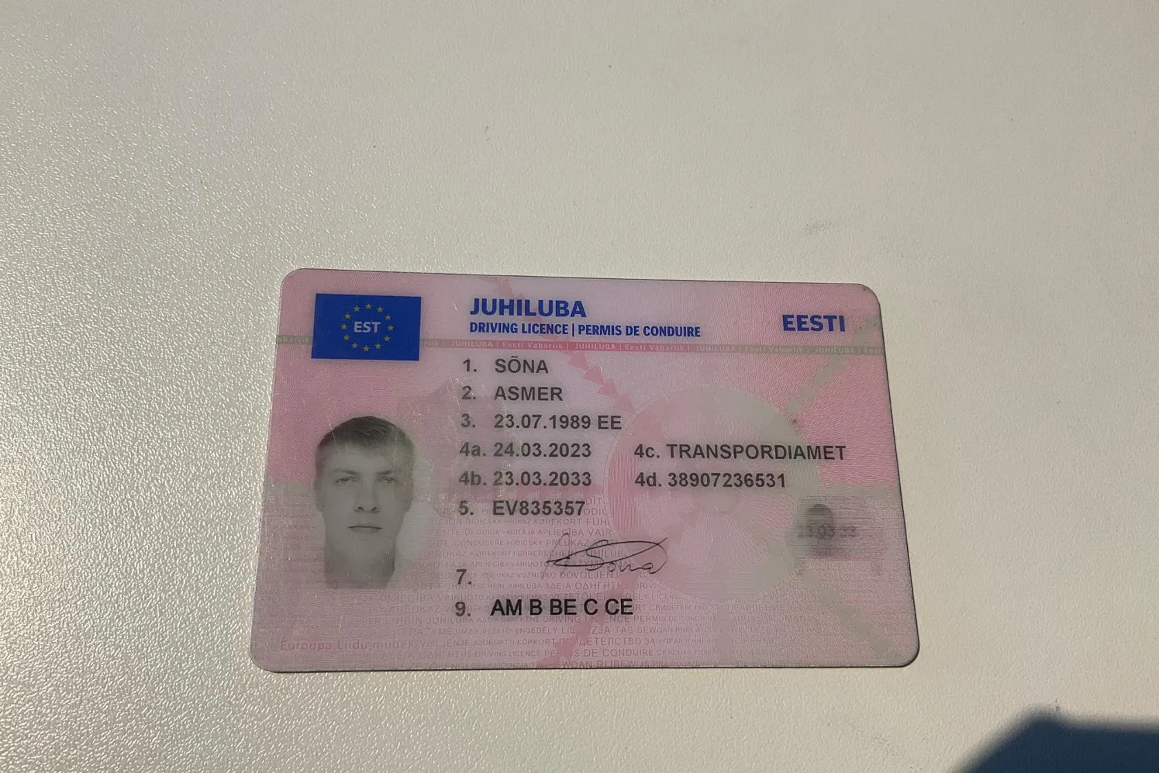 Presentationsfoto 21 av 21: VW ID.4 GTX 77kWh AWD (299hk) - 9 977 mil - Automat - svart - 2023