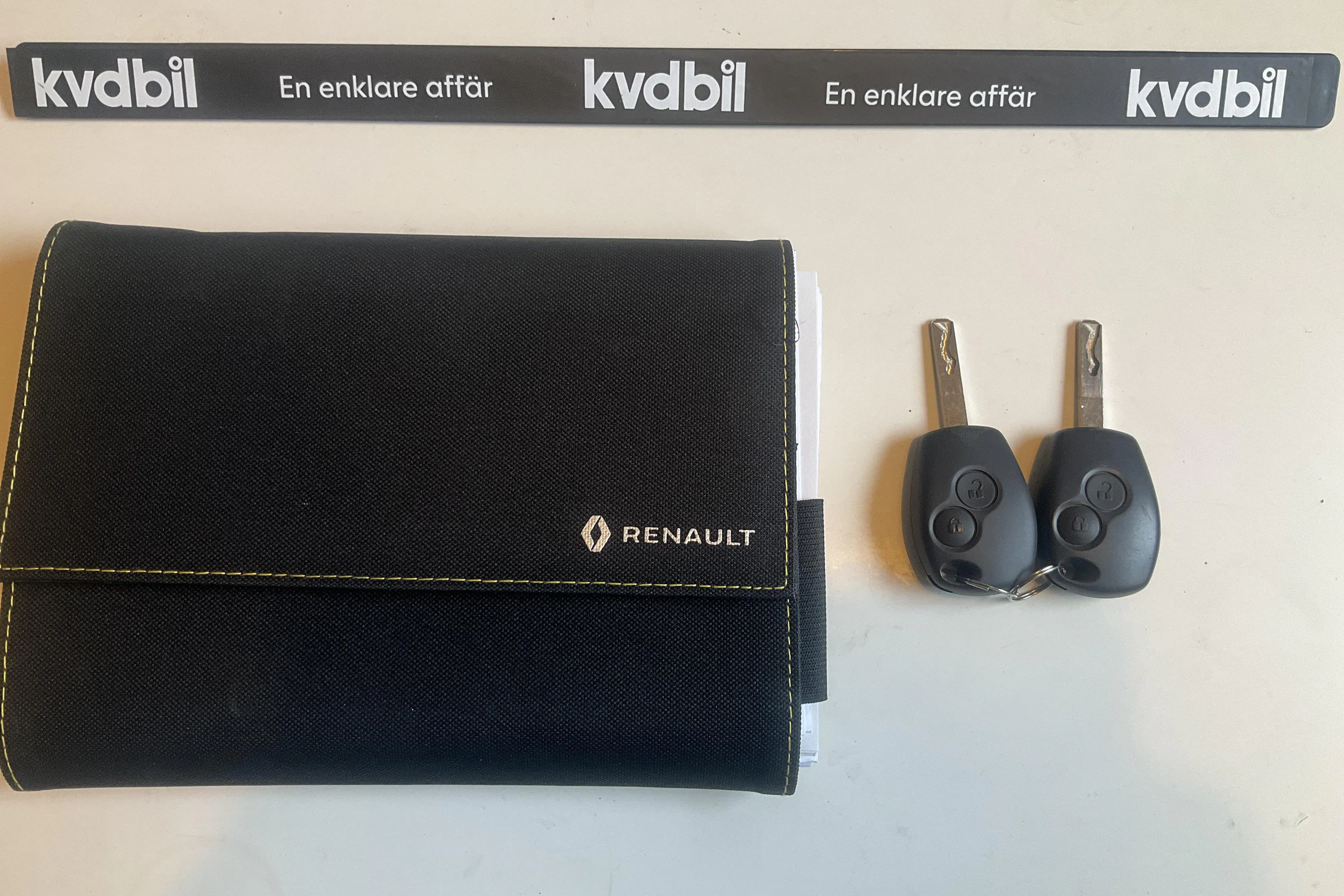 Presentation photo 17 of 17: Renault Kangoo Z.E Power Plus 33kWh Skåp (60hk) - 30 010 km - Automatic - white - 2019