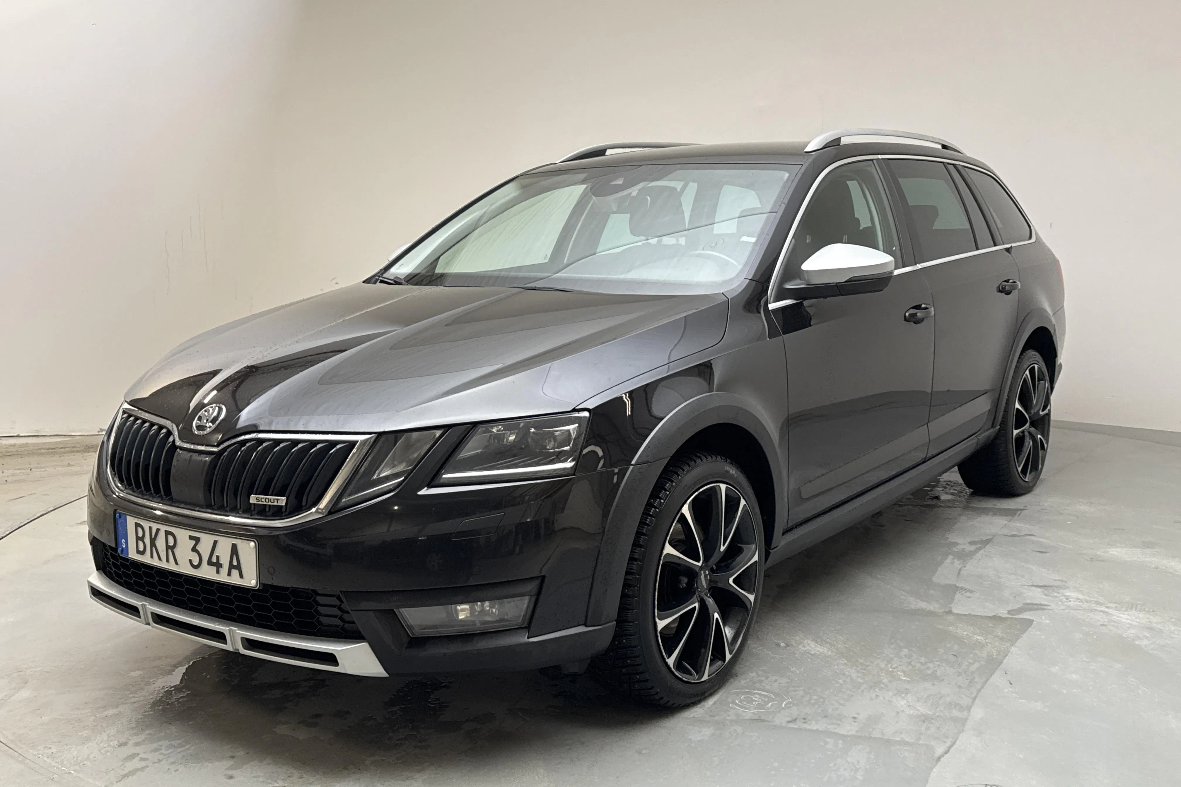 Skoda Octavia Scout II 2.0 TDI 4X4 (184hk)