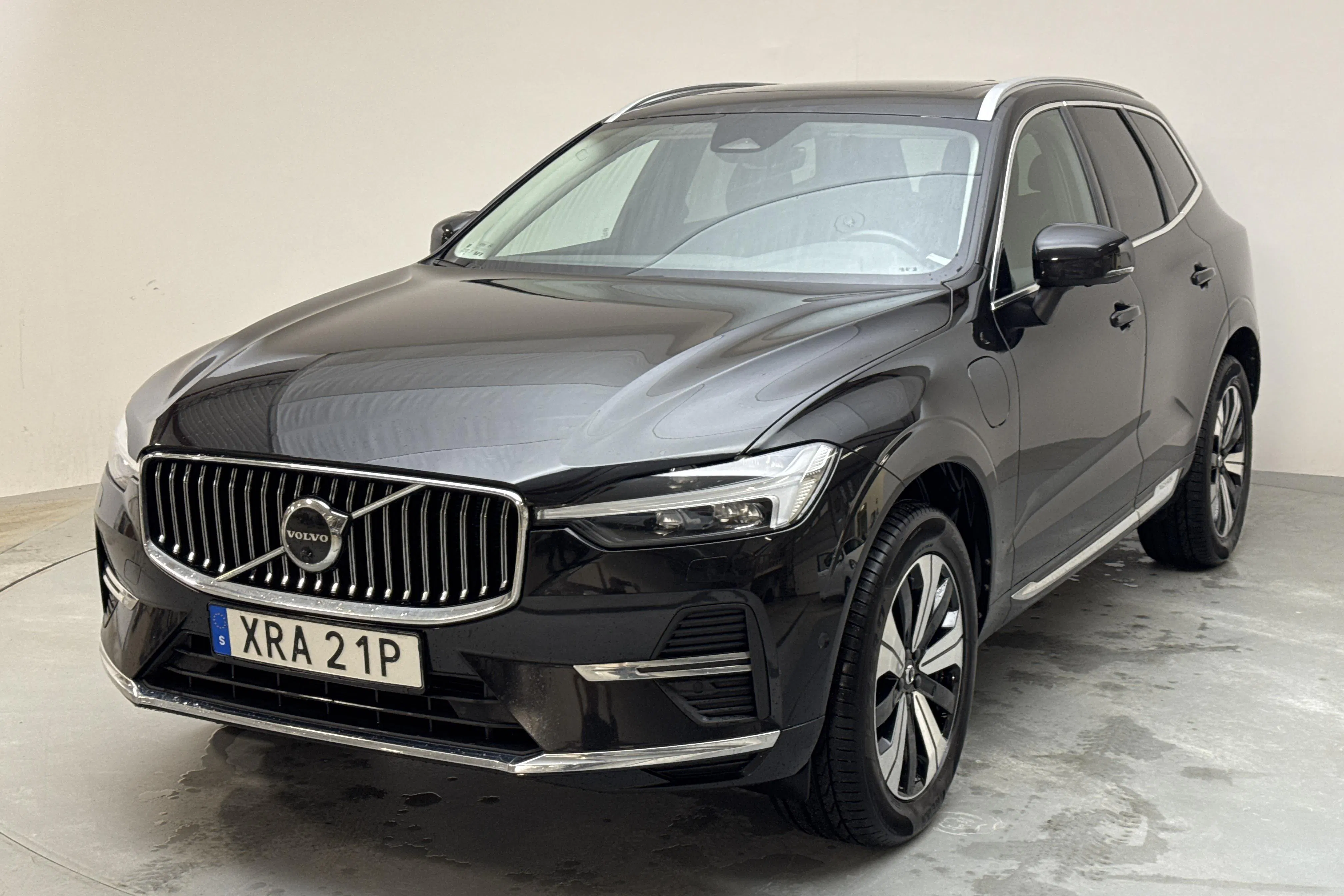 Volvo XC60 T6 AWD Recharge (350hk)