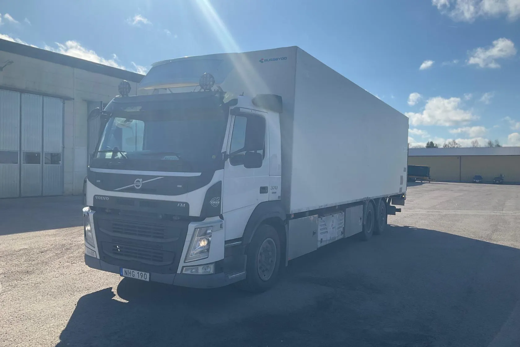 Presentationsfoto 2 av 78: VOLVO FM370 - 450 152 km - Automat - vit - 2016