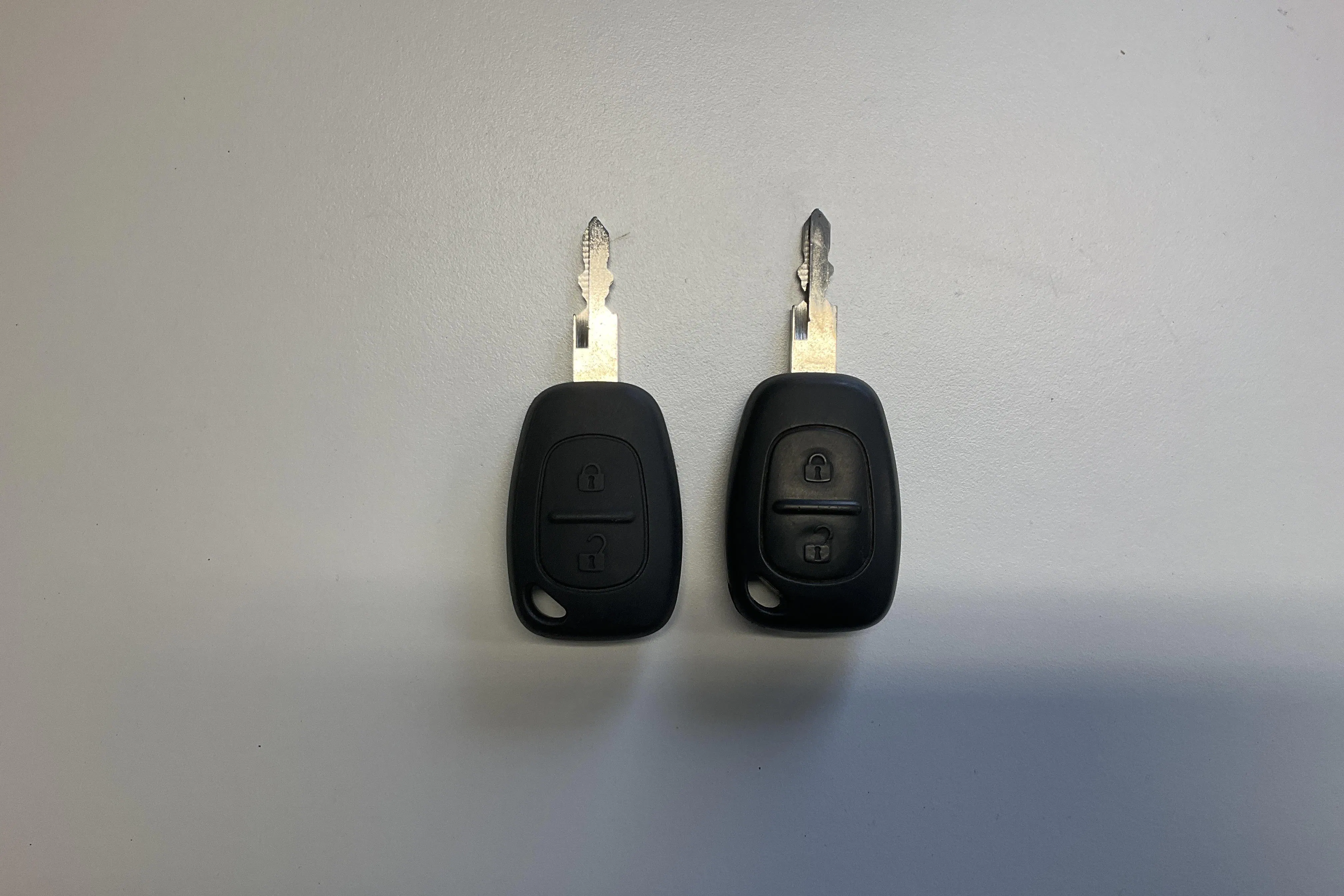 Presentationsfoto 12 av 12: Opel Vivaro 2.0 CDTI Floor Cab/Chassi (114hk) - 6 133 mil - Manuell - vit - 2011