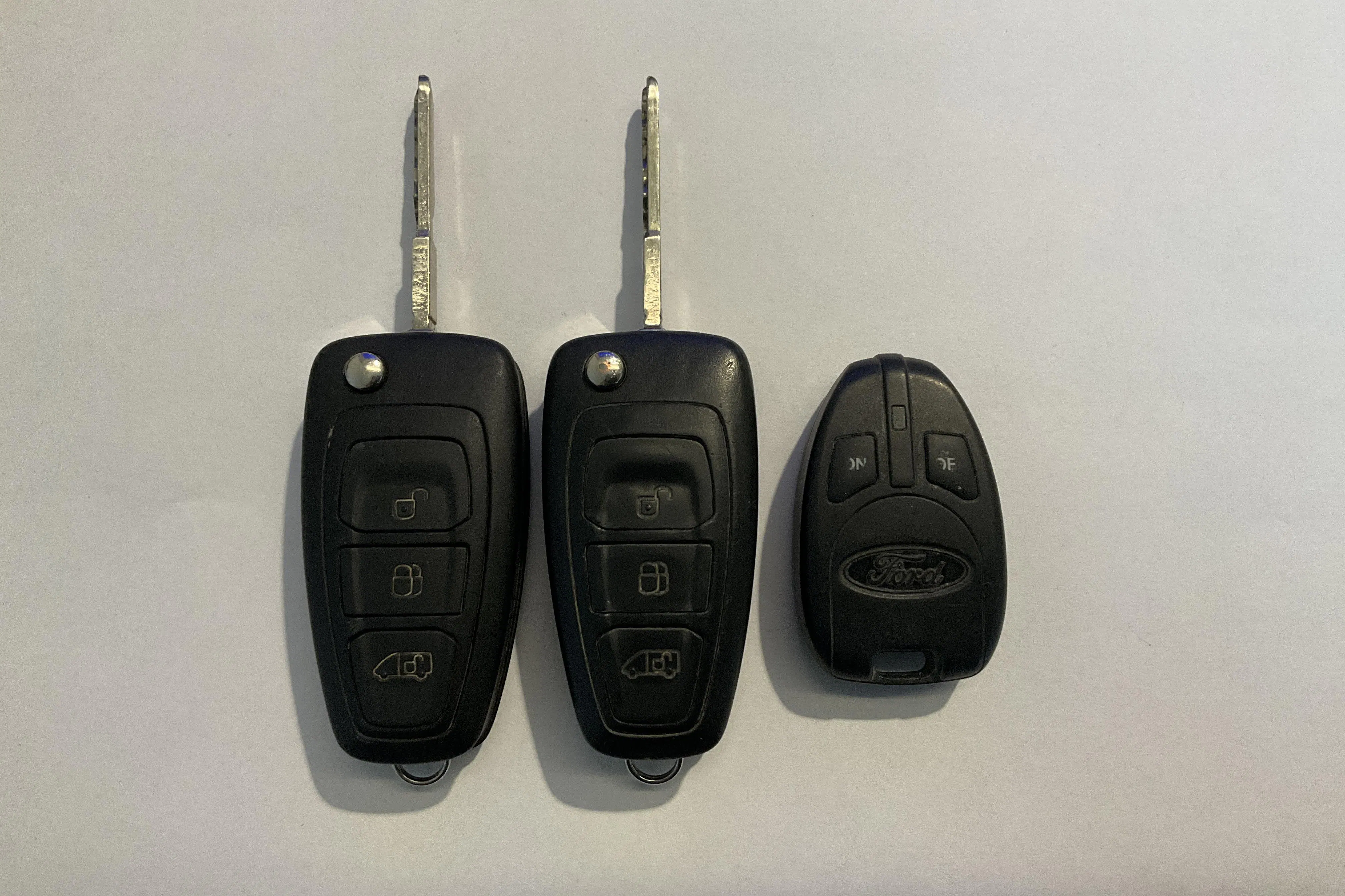 Presentationsfoto 14 av 14: Ford Transit 310 2.0 TDCi 2WD Skåp (130hk) - 14 335 mil - Manuell - vit - 2019