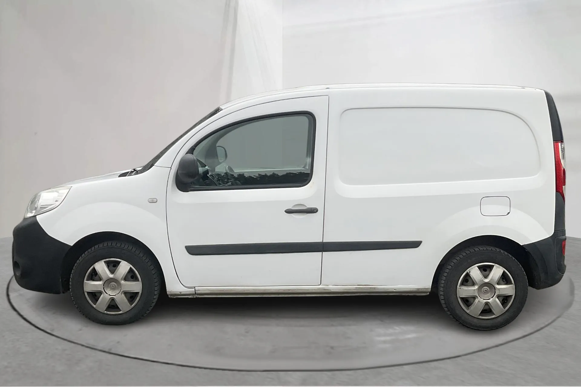 Presentationsfoto 2 av 12: Renault Kangoo 1.5 dCi Skåp (75hk) - 6 592 mil - Manuell - vit - 2014