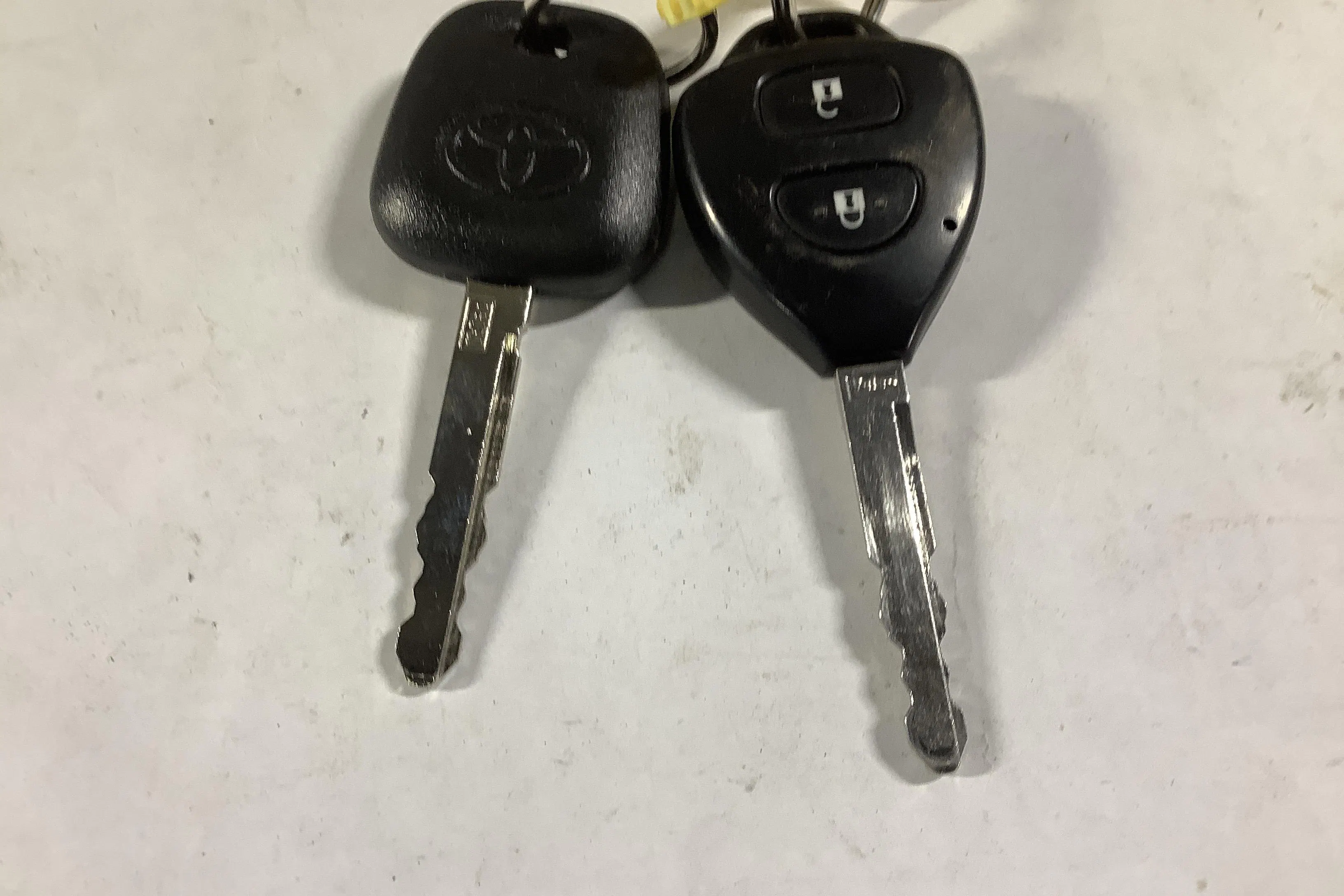 Presentationsfoto 15 av 15: Toyota Yaris 1.33 5dr (100hk) - 4 408 mil - Manuell - Dark Green - 2014