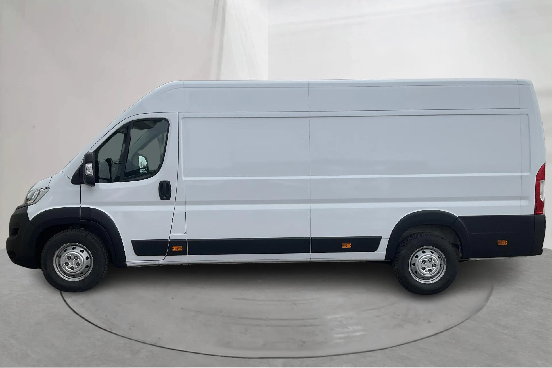 Presentation photo 2 of 15: Opel Movano 1.5 CDTI Skåp (140hk) - 33 100 km - Manual - white - 2024