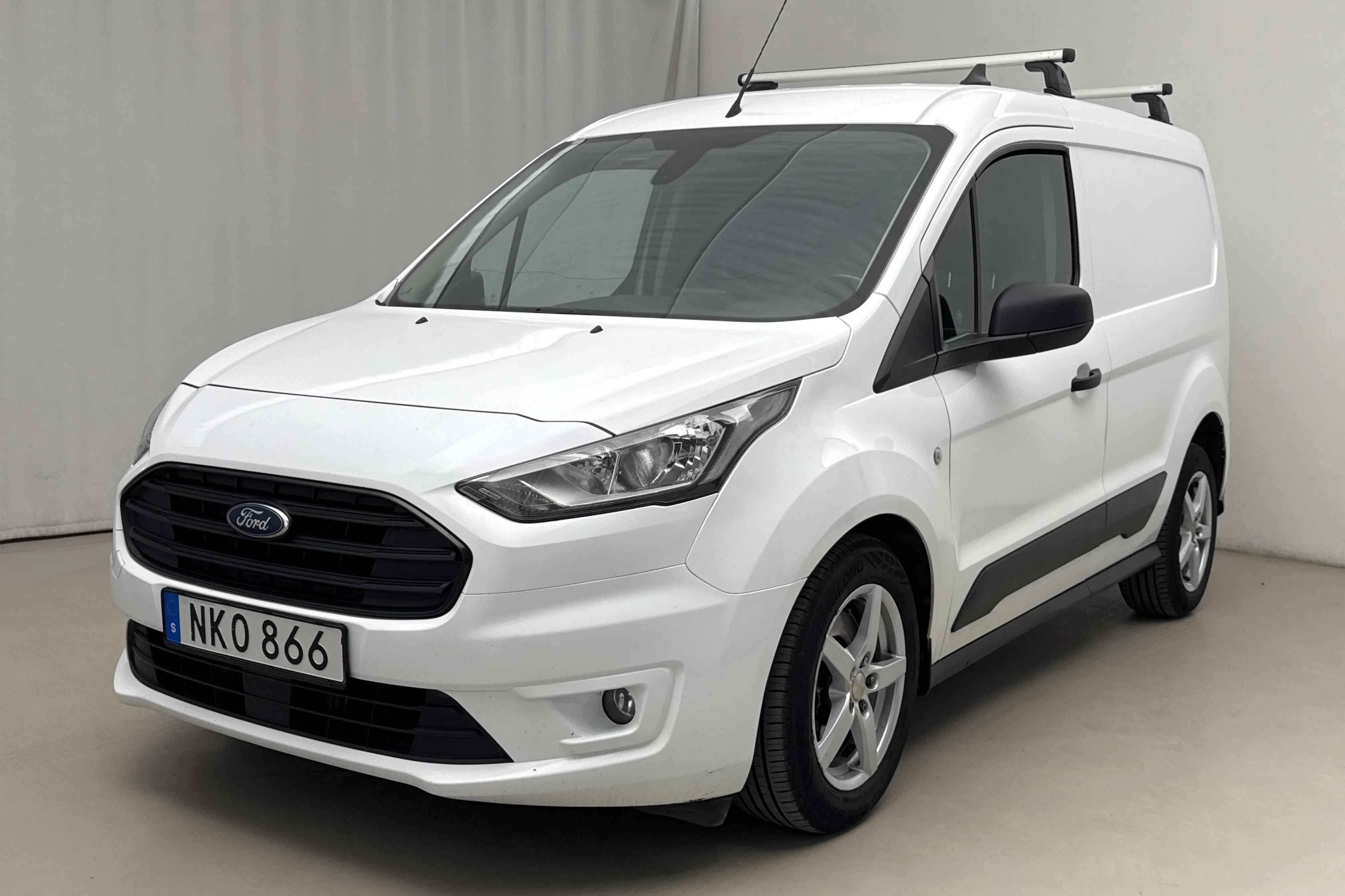 Presentationsfoto 1 av 20: Ford Transit Connect 1.5 EcoBlue (100hk) - 14 441 mil - Automat - vit - 2022