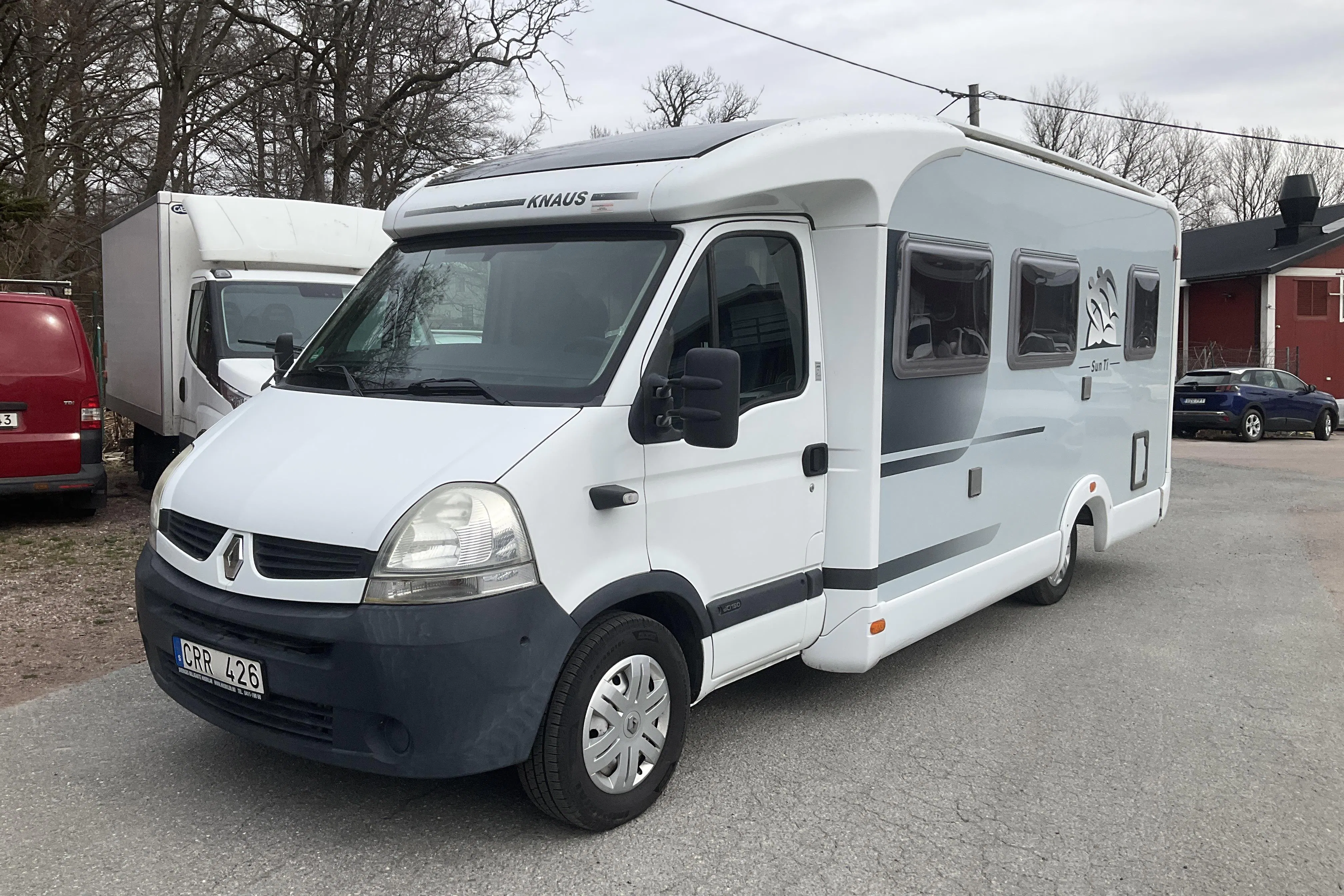 Presentation photo 1 of 28: RENAULT KNAUS Sun Ti 700 Husbil - 103 860 km - Manual - 2007