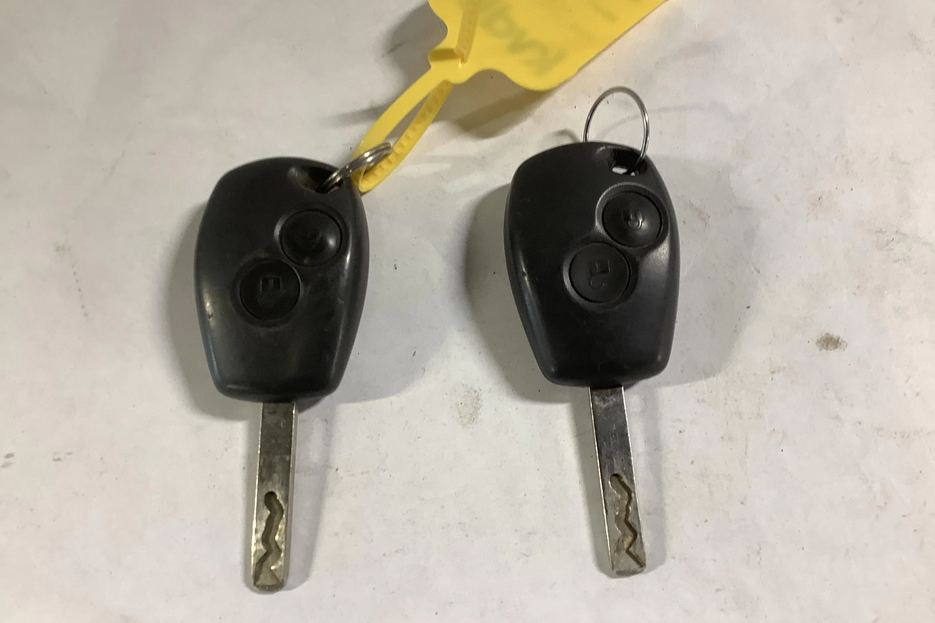 Presentation photo 12 of 12: Opel Movano 2.3 CDTI 2WD Volymskåp (125hk) - 162 590 km - Manual - white - 2013